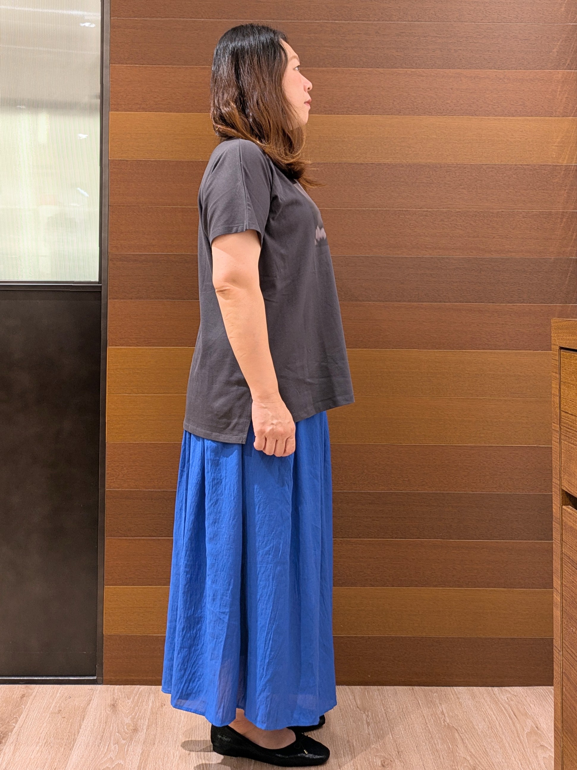むっちゃんさんの「OPAQUE.CLIP｜フォトプリントTシャツ【洗濯機OK】」を使ったコーディネート