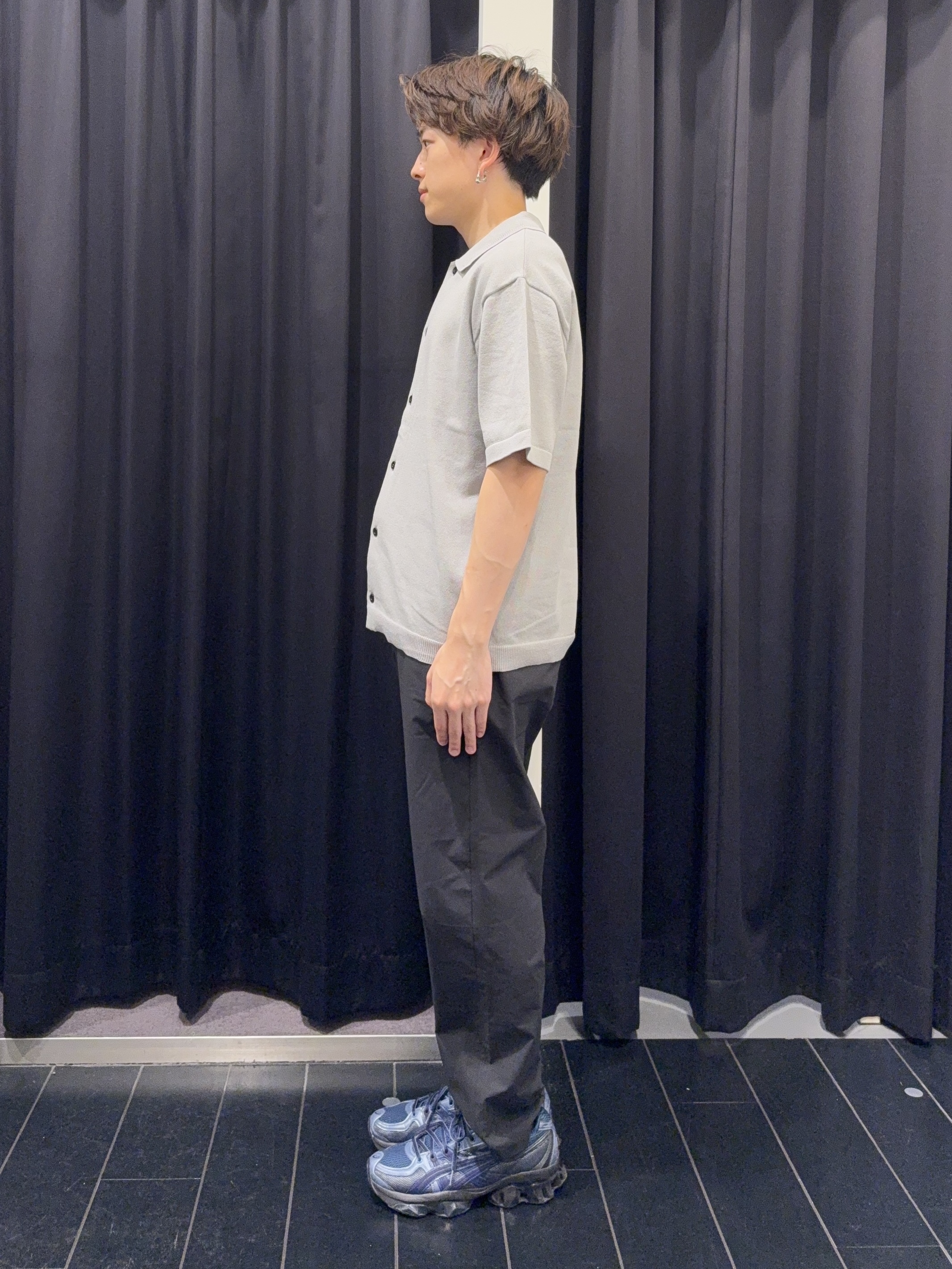 カシマさんの「THE SHOP TK｜【抗菌防臭／UVカット／洗濯機OK】和紙混 半袖ニットシャツ」を使ったコーディネート