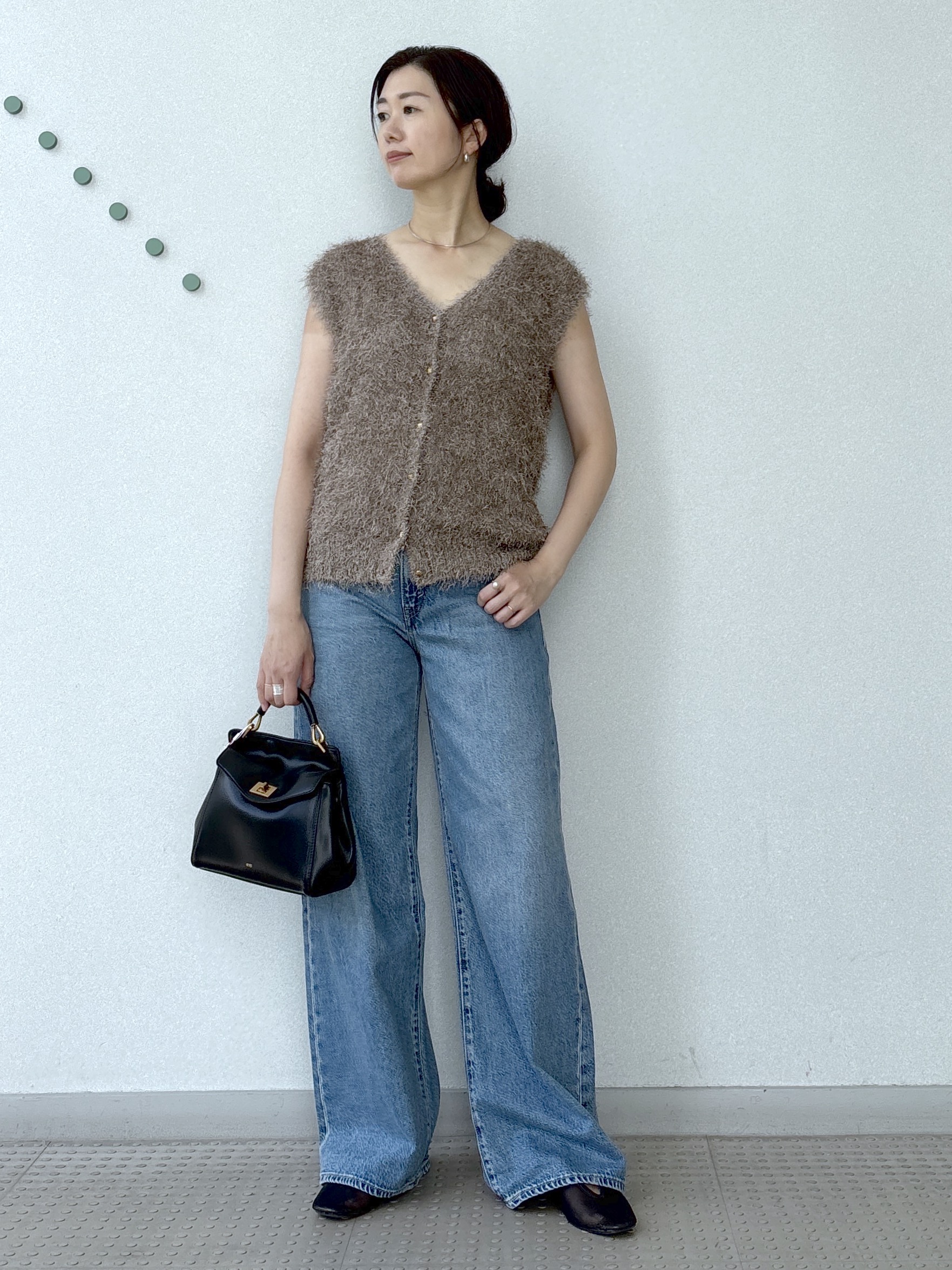 saitoさんの「DRESSTERIOR｜フェザーヤーン2WAYニットプルオーバー」を使ったコーディネート
