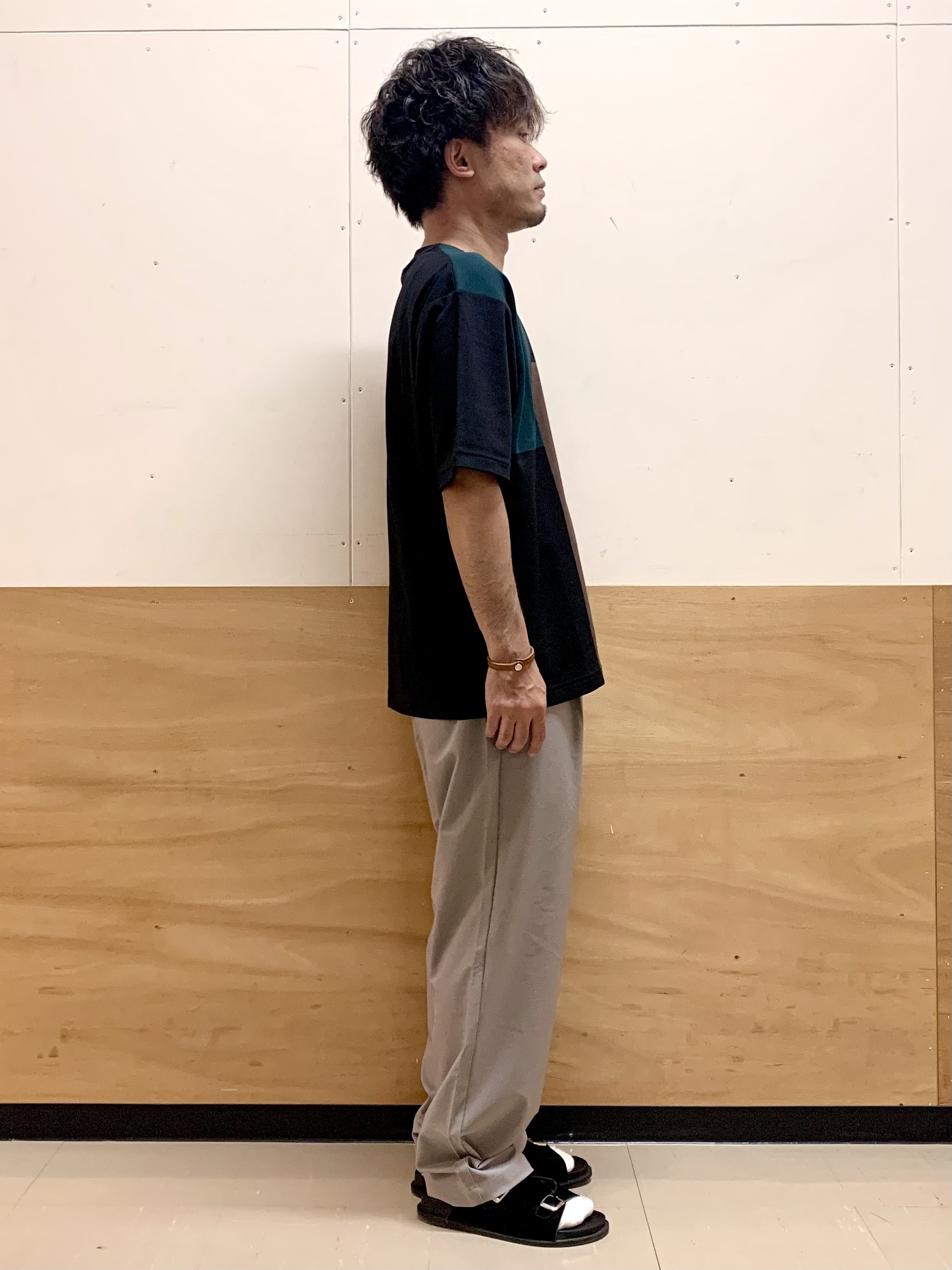 MATUさんの「THE SHOP TK｜【洗濯機OK】ブロッキング半袖ニット」を使ったコーディネート