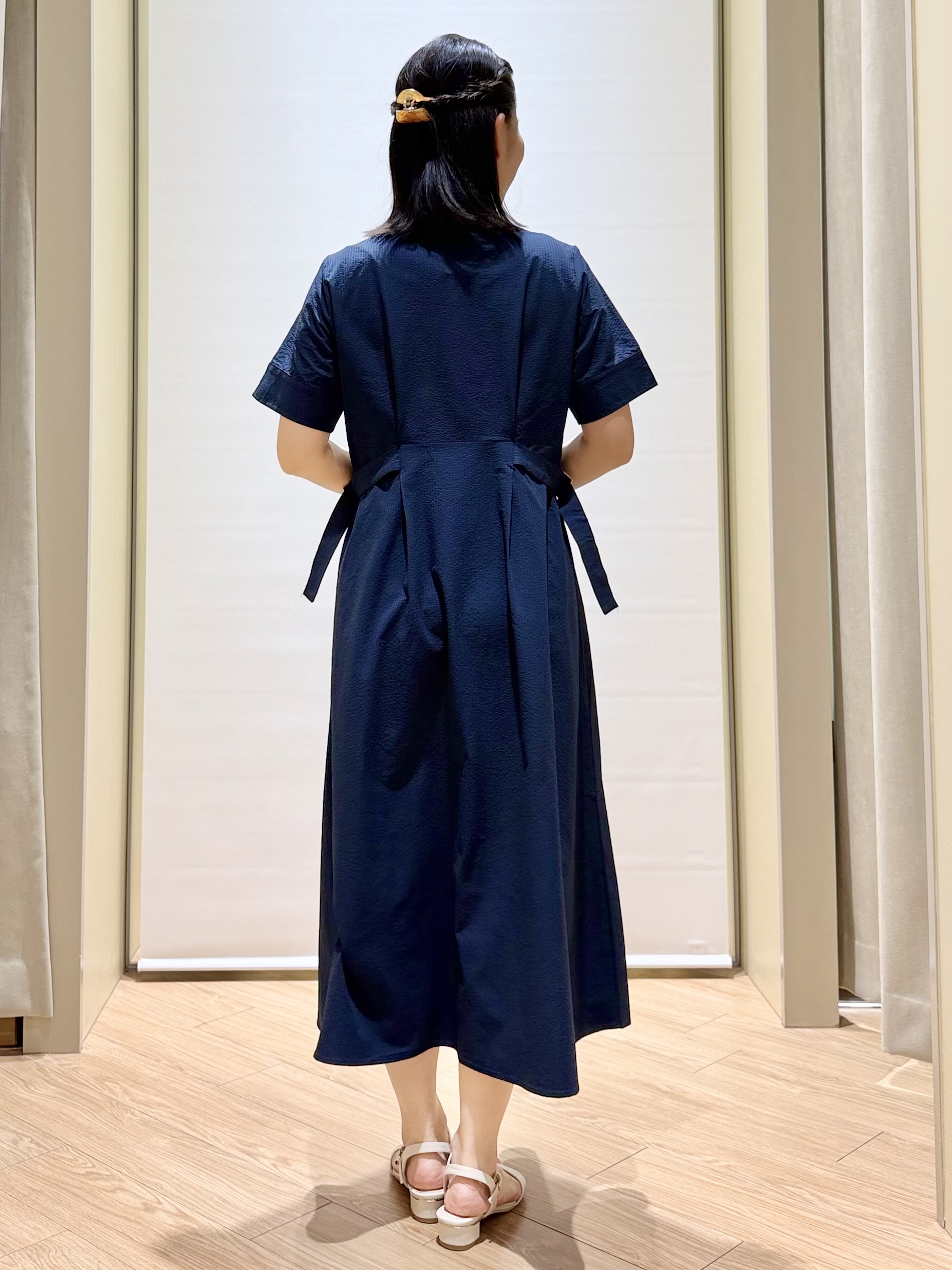 あんりさんの「grove｜【低身長さんも選べる着丈/UV・シワになりにくいetc】涼やかさも、きちんとも叶うワンピース」を使ったコーディネート