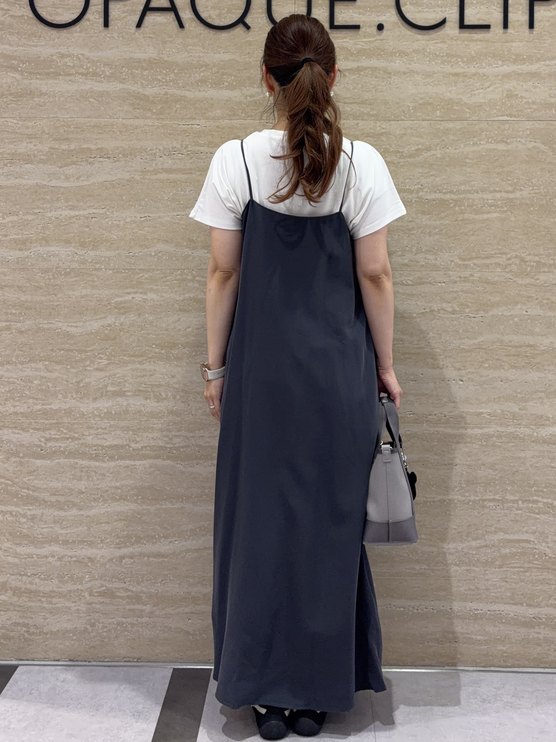 みやさんの「OPAQUE.CLIP｜フォトプリントTシャツ【洗濯機OK】」を使ったコーディネート