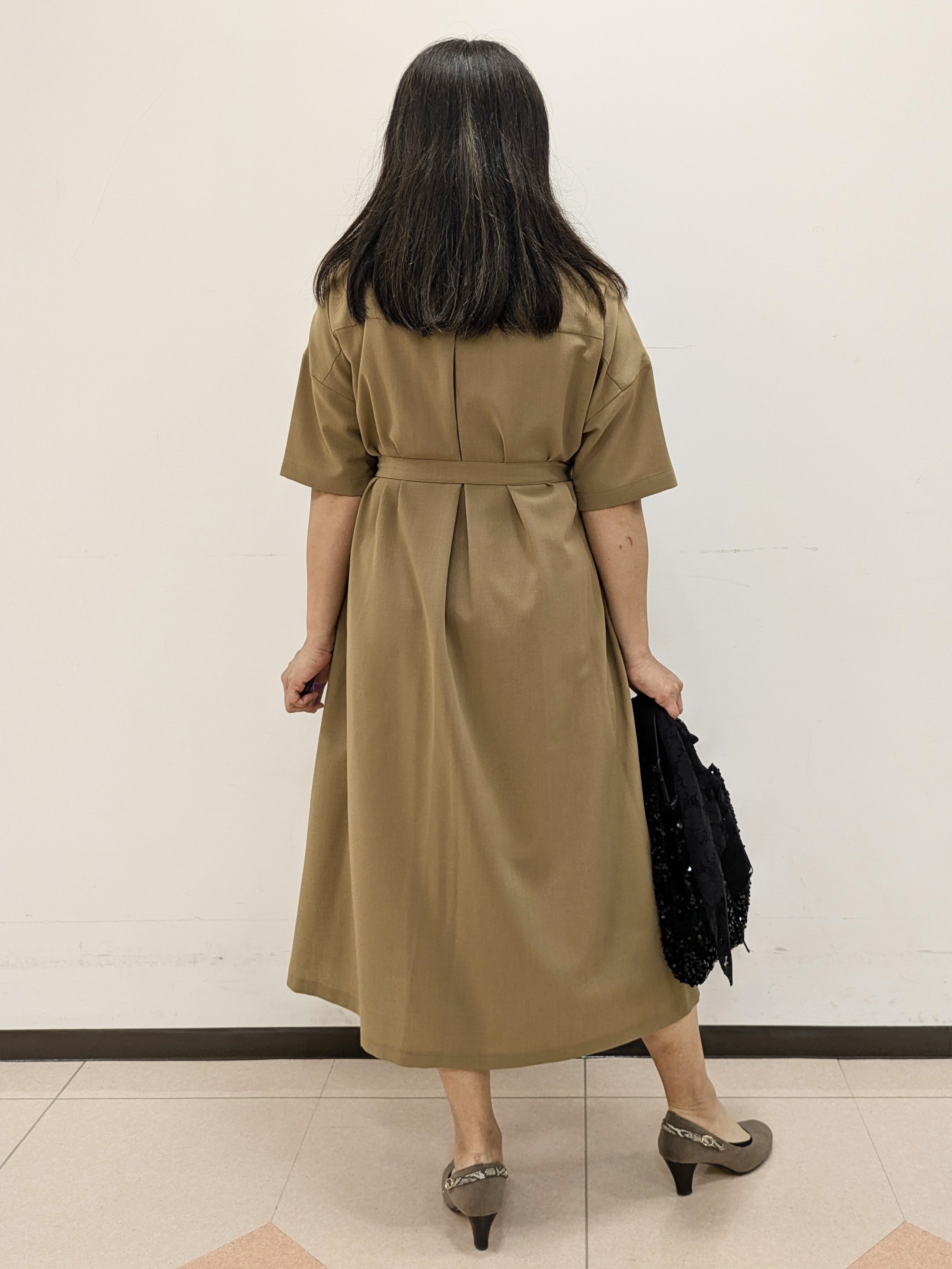 ともさんの「UNTITLED｜【UVカット/接触冷感/通気性】エアリークールワンピース」を使ったコーディネート