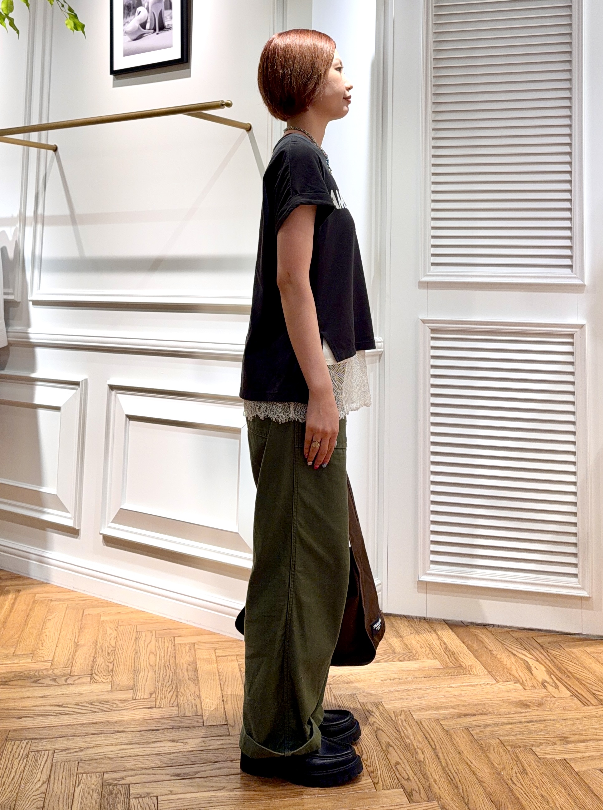 renaさんの「DRESSTERIOR｜Americana（アメリカーナ）【別注】 接触冷感 袖ロールアップ ロゴTシャツ」を使ったコーディネート