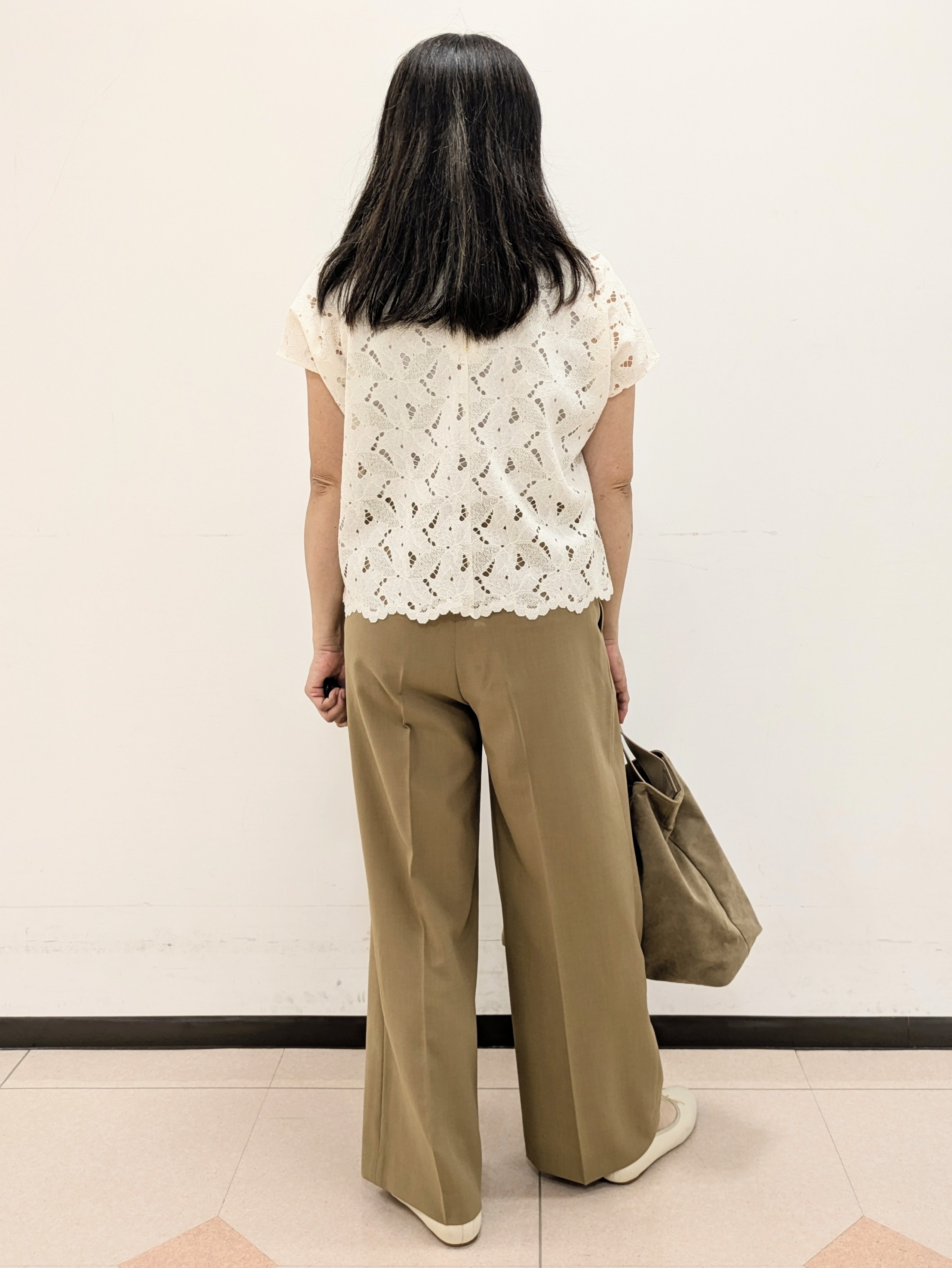 ともさんの「UNTITLED｜【セットアップ可/UVカット/通気性】エアリークール半袖ジャケット」を使ったコーディネート