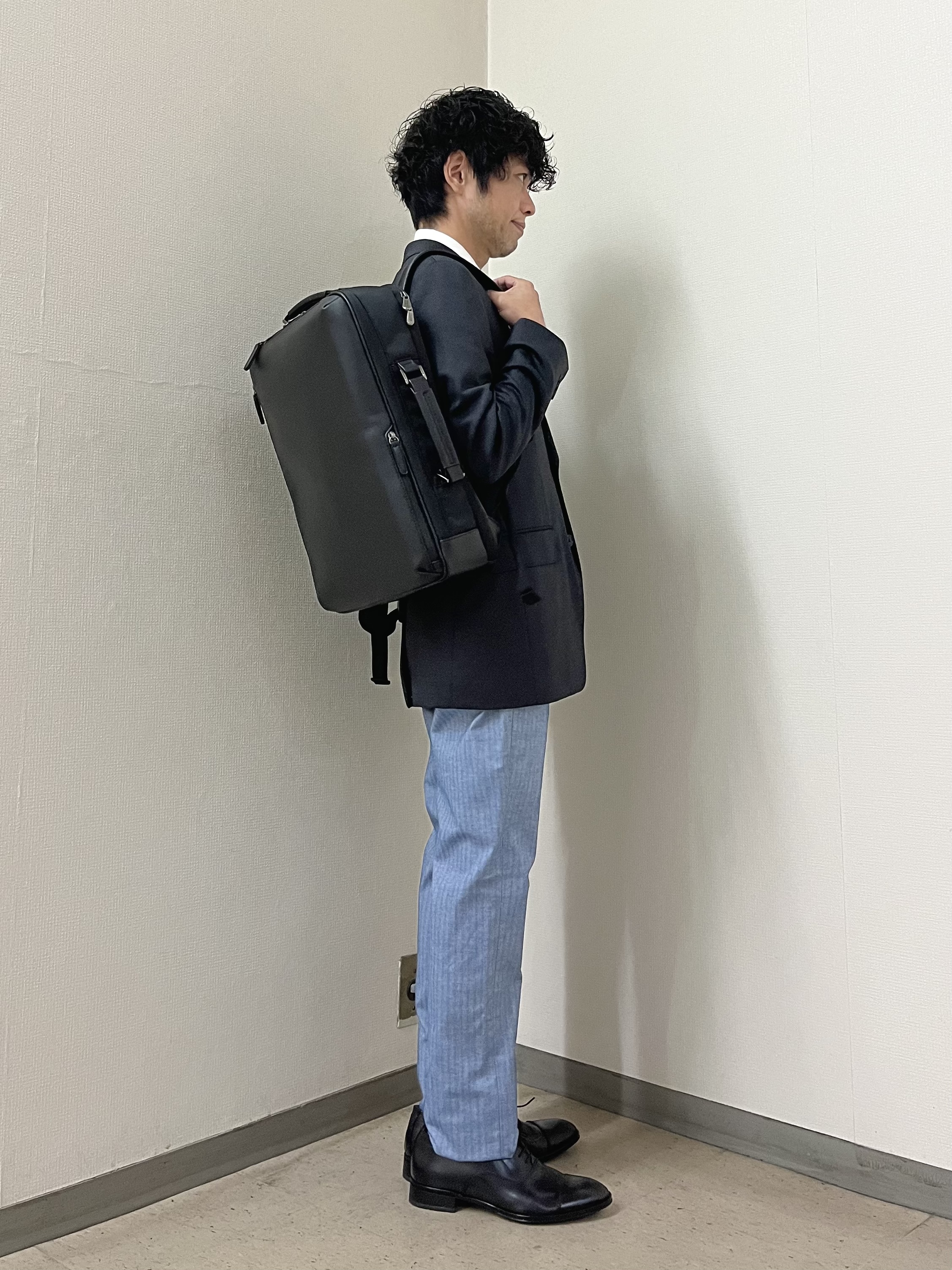 URAさんの「TAKEO KIKUCHI｜【BOWLER HAT LABEL】ピンヘッドジャージ ジャケット」を使ったコーディネート