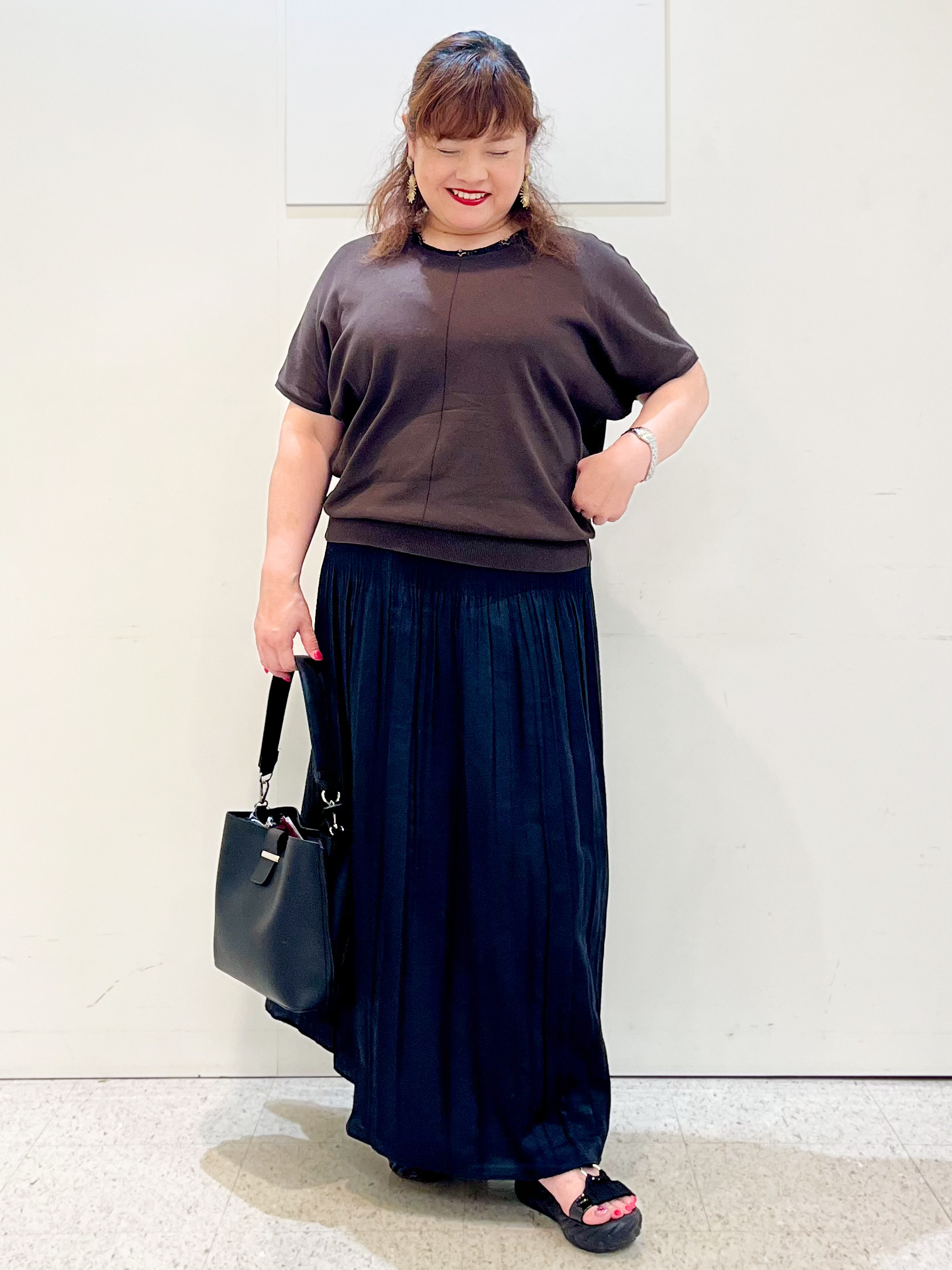 kimmyさんの「Reflect｜【二の腕カバー／手洗い可】ネックレース フレンチスリーブニット」を使ったコーディネート