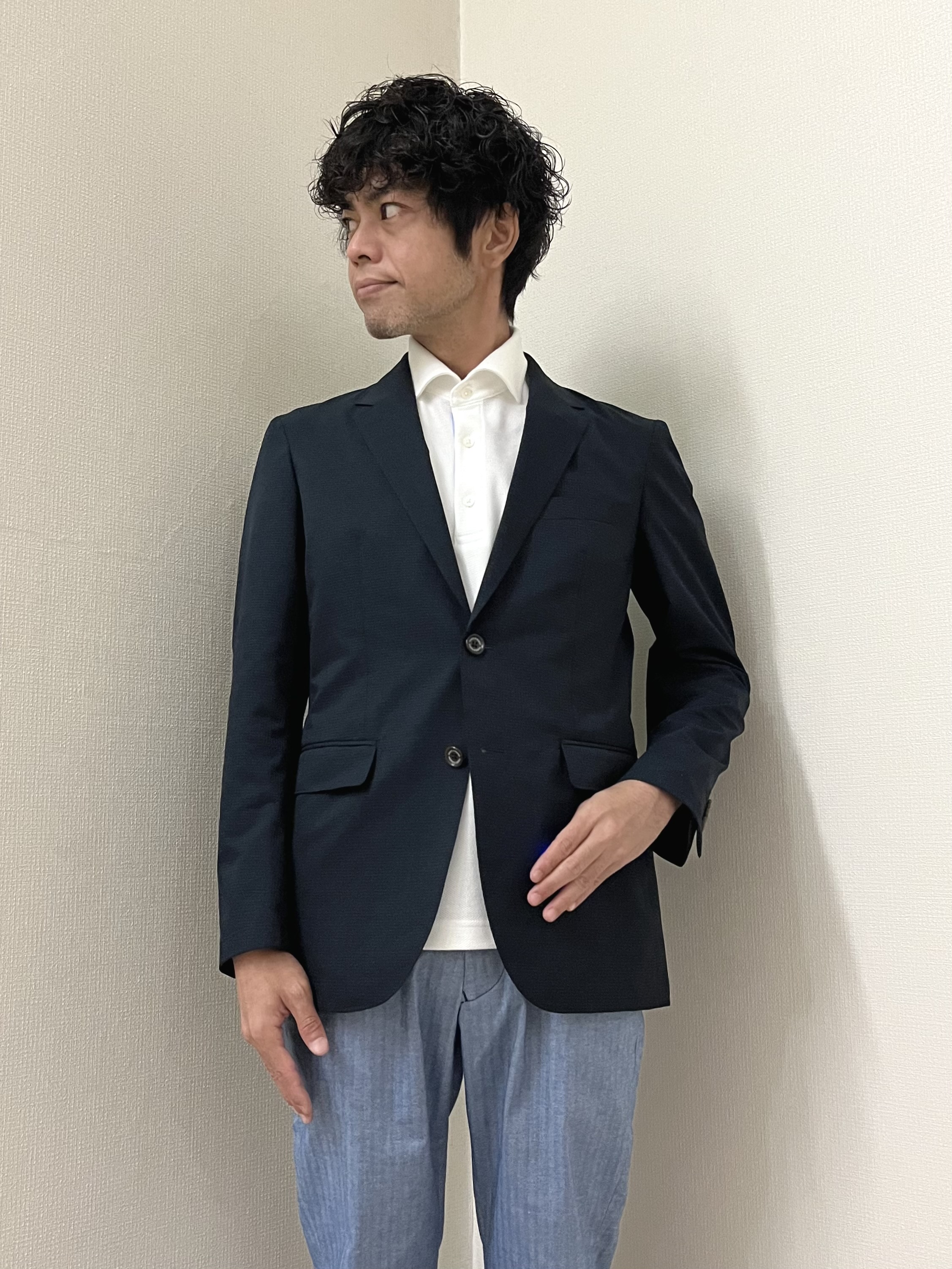 URAさんの「TAKEO KIKUCHI｜【抗菌防臭】COOL DOTS（R）ドビープリント ジャケット」を使ったコーディネート