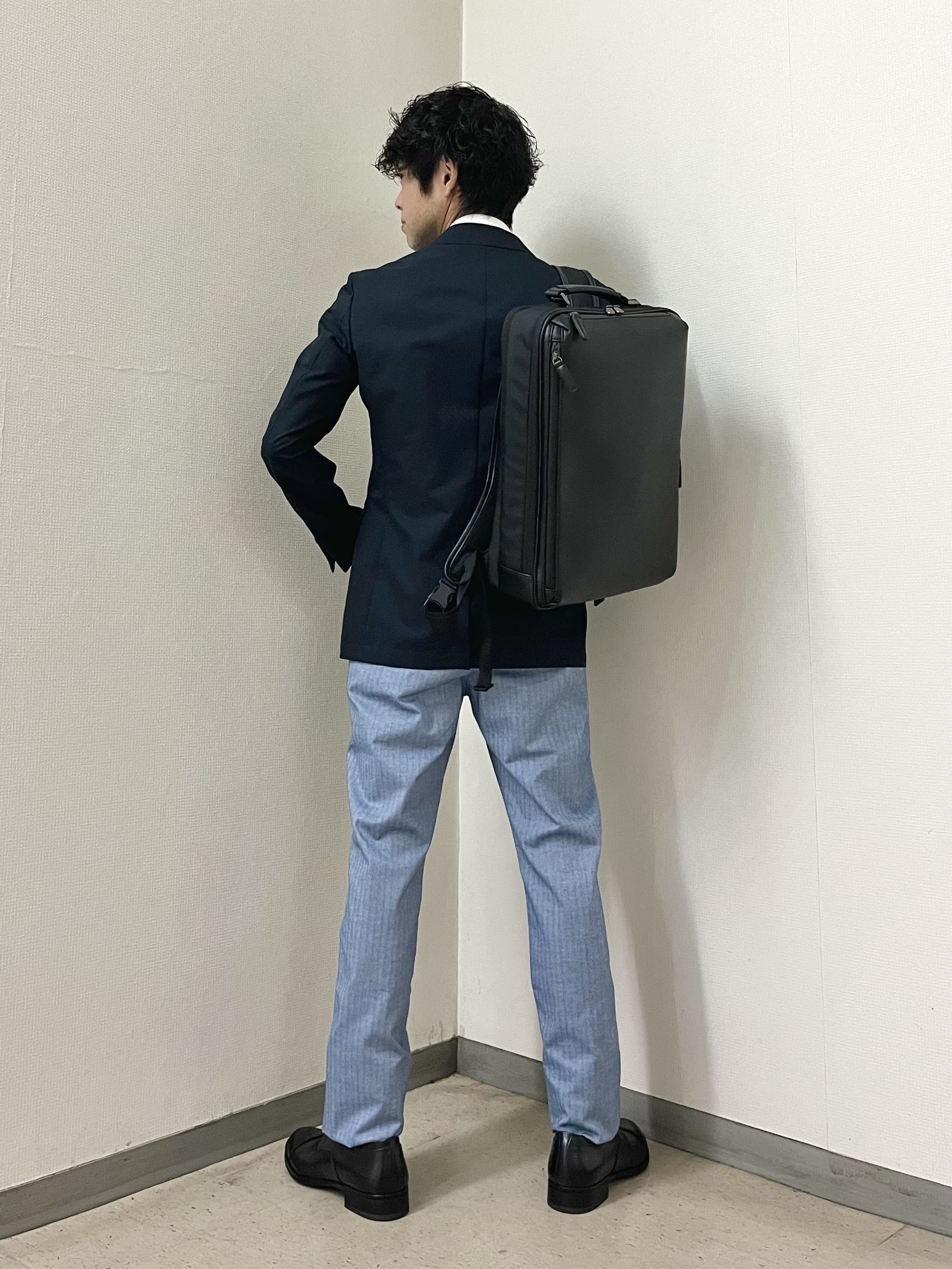 URAさんの「TAKEO KIKUCHI｜【抗菌防臭】COOL DOTS（R）ドビープリント ジャケット」を使ったコーディネート