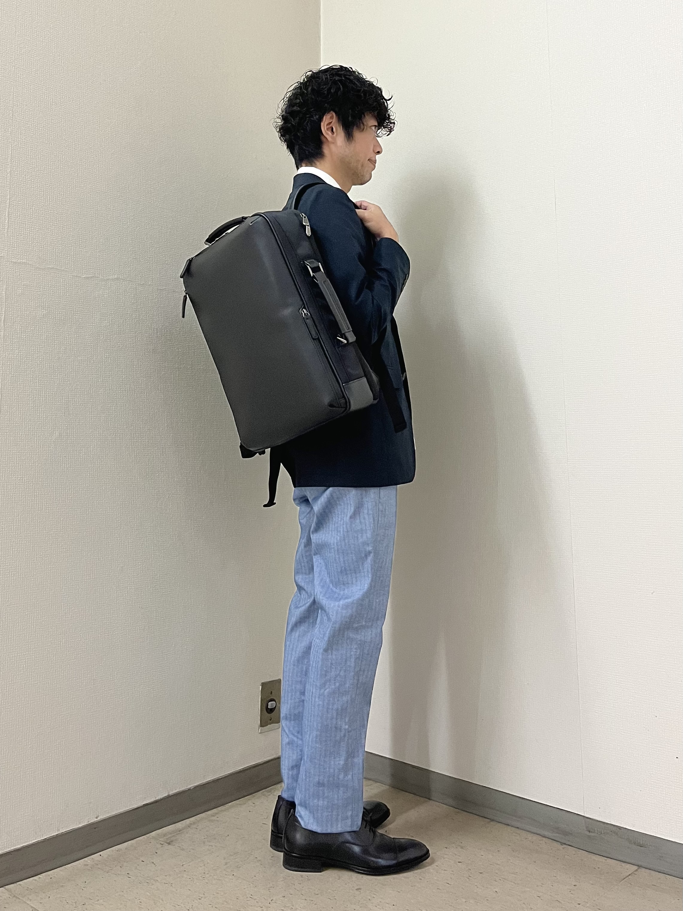 URAさんの「TAKEO KIKUCHI｜【抗菌防臭】COOL DOTS（R）ドビープリント ジャケット」を使ったコーディネート