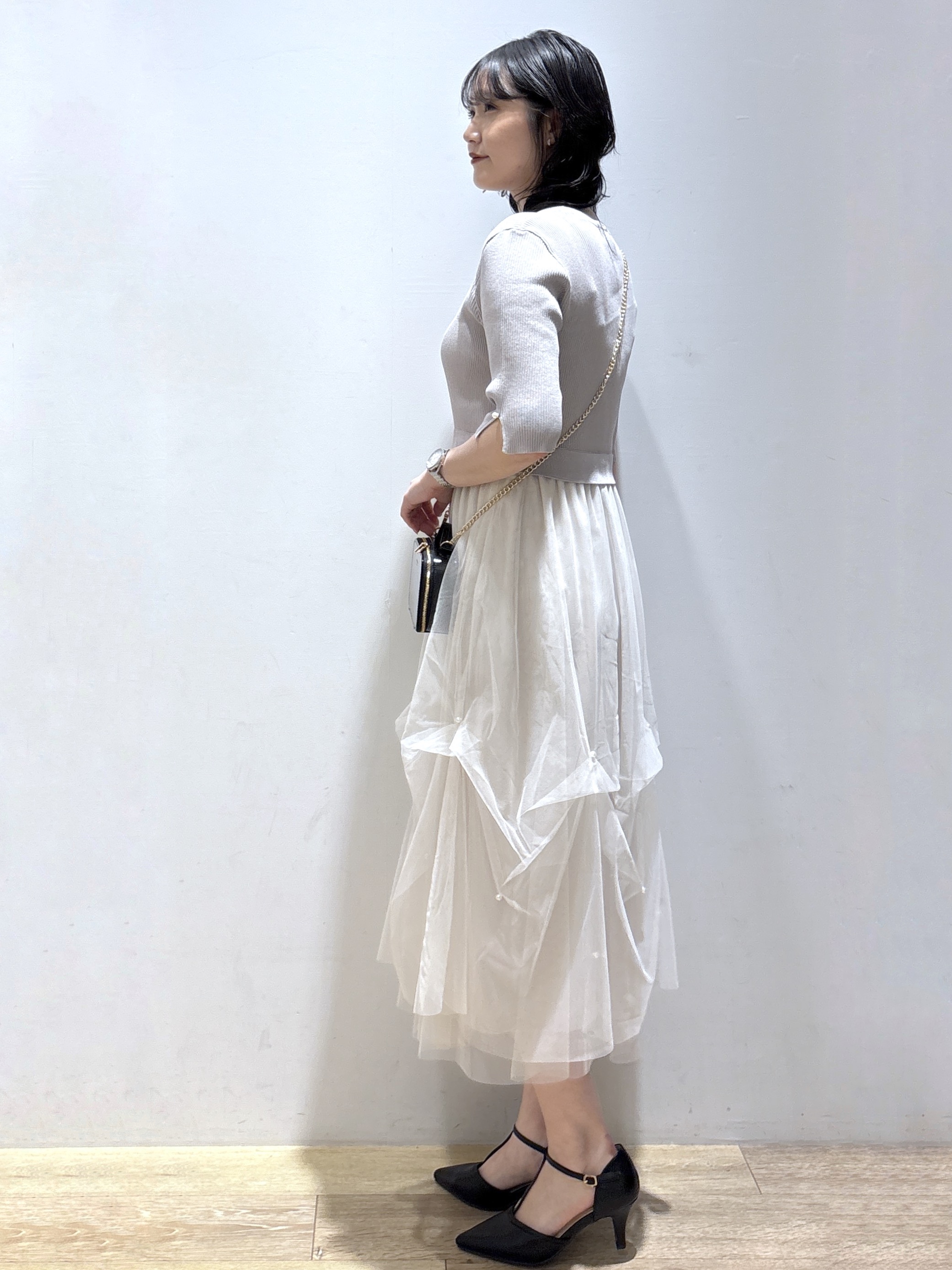 mizukiさんの「index｜チュールパール調ドッキングニットワンピース【洗濯機OK／抗ピル】」を使ったコーディネート