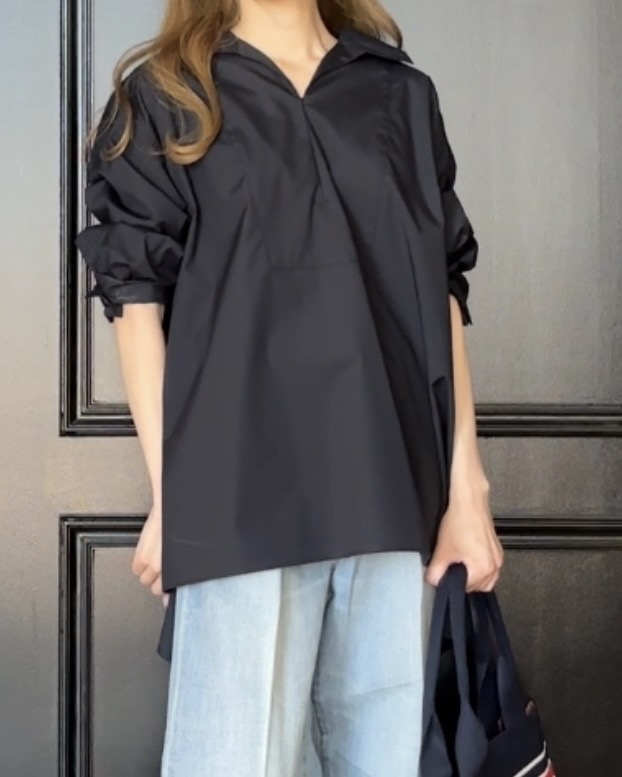 清水夏姫さんの「DRESSTERIOR｜センタープレスストレートデニム」を使ったコーディネート