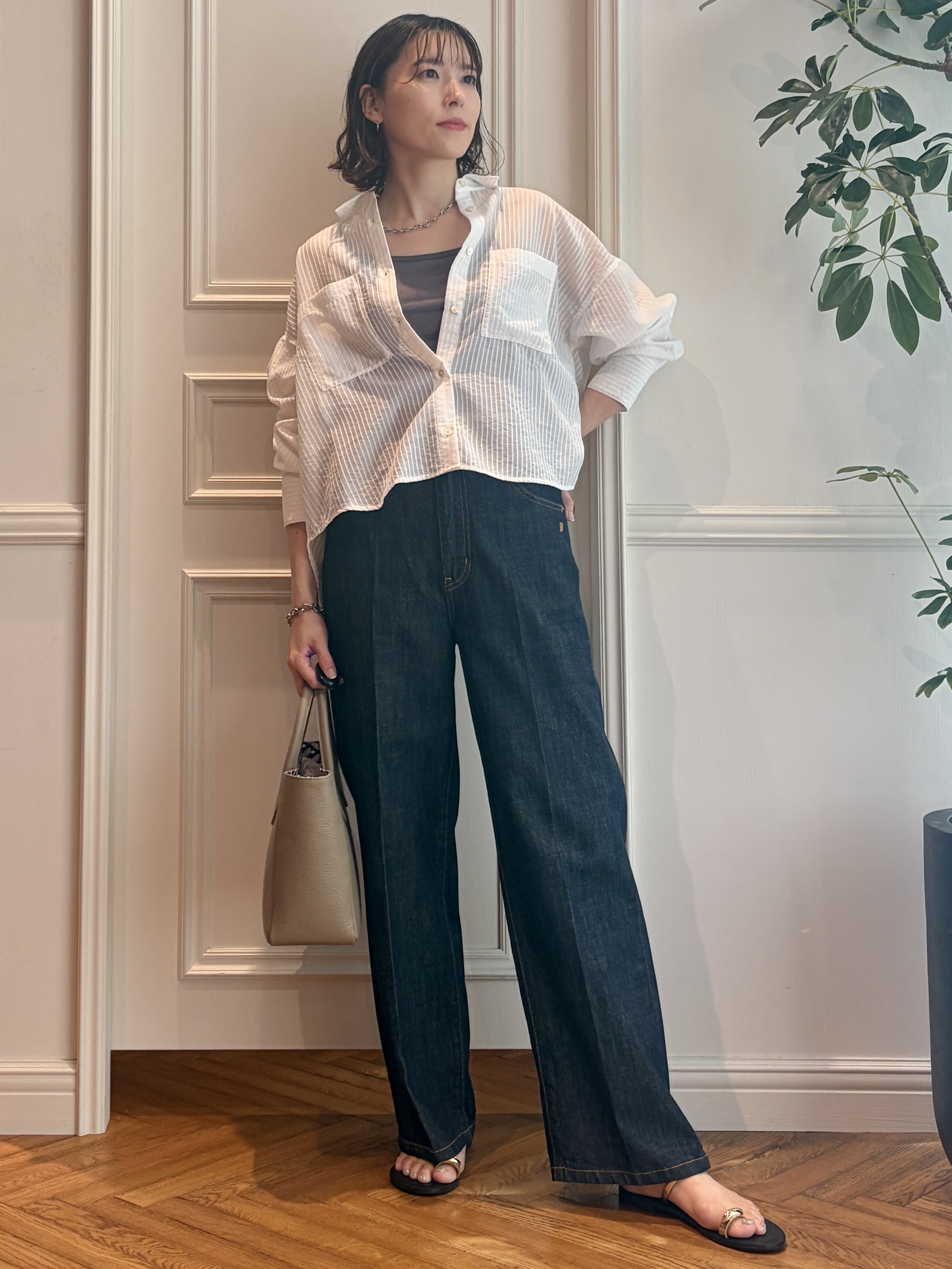 nakaoさんの「DRESSTERIOR｜【otonaMUSE5月号掲載】センタープレスストレートデニム」を使ったコーディネート