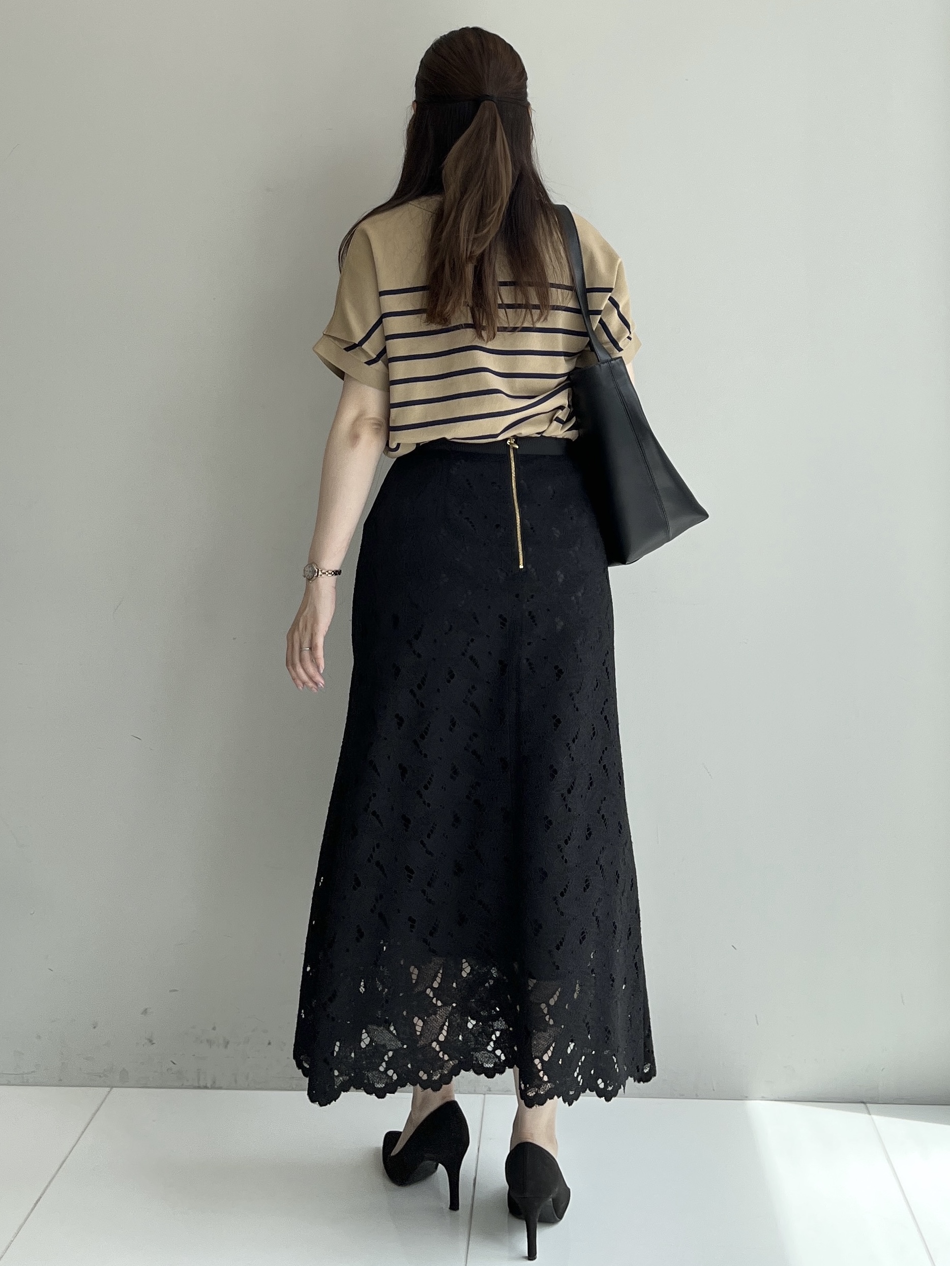 Saekoさんの「UNTITLED｜【肌に張りつきにくい/前後2WAY】ドライタッチコットンプルオーバー」を使ったコーディネート