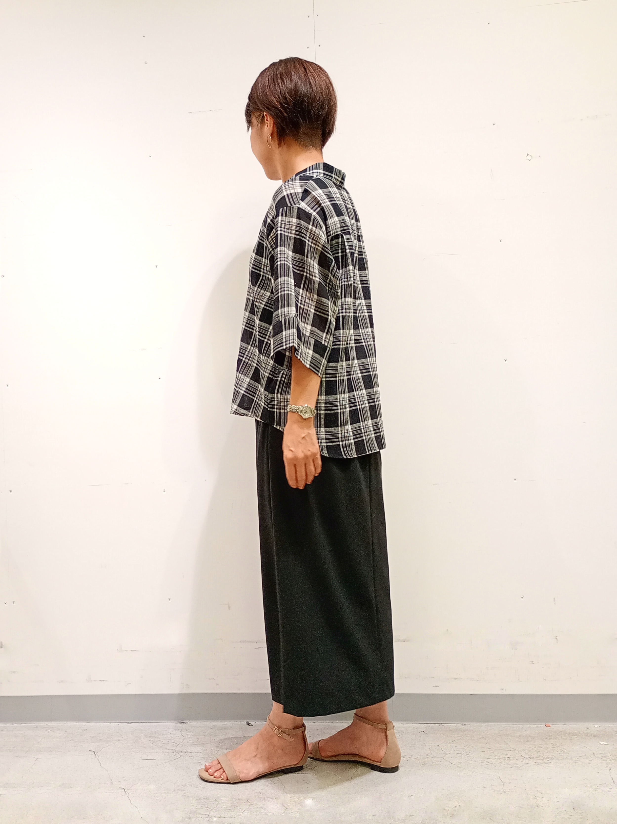 Kさんの「INDIVI｜【コットン100％／透け感／2WAY】袖アレンジ チェックシャツ」を使ったコーディネート