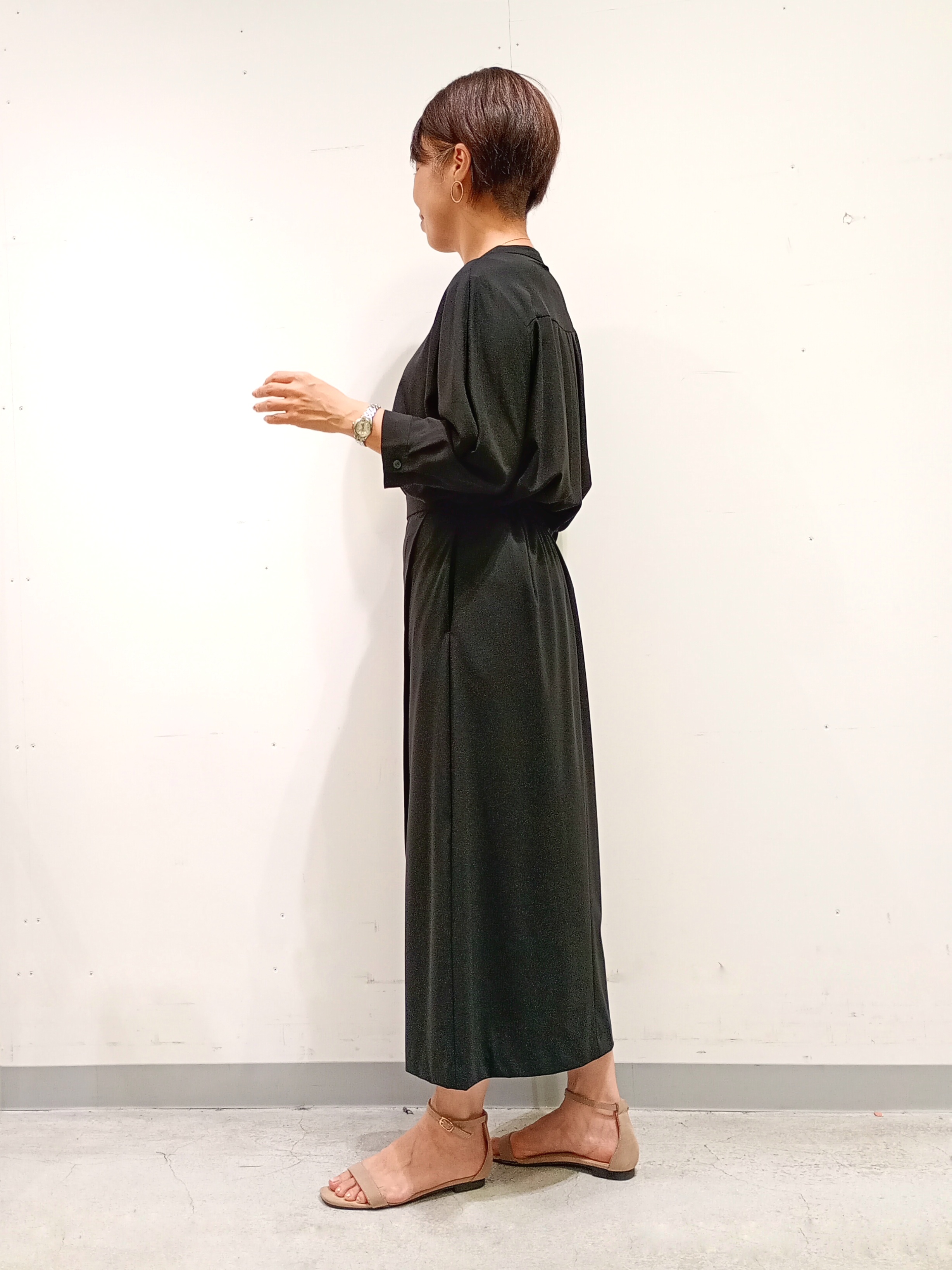 Kさんの「INDIVI｜【接触冷感/UVケア/夏羽織り/着る日傘】ケープ風ブラウス」を使ったコーディネート