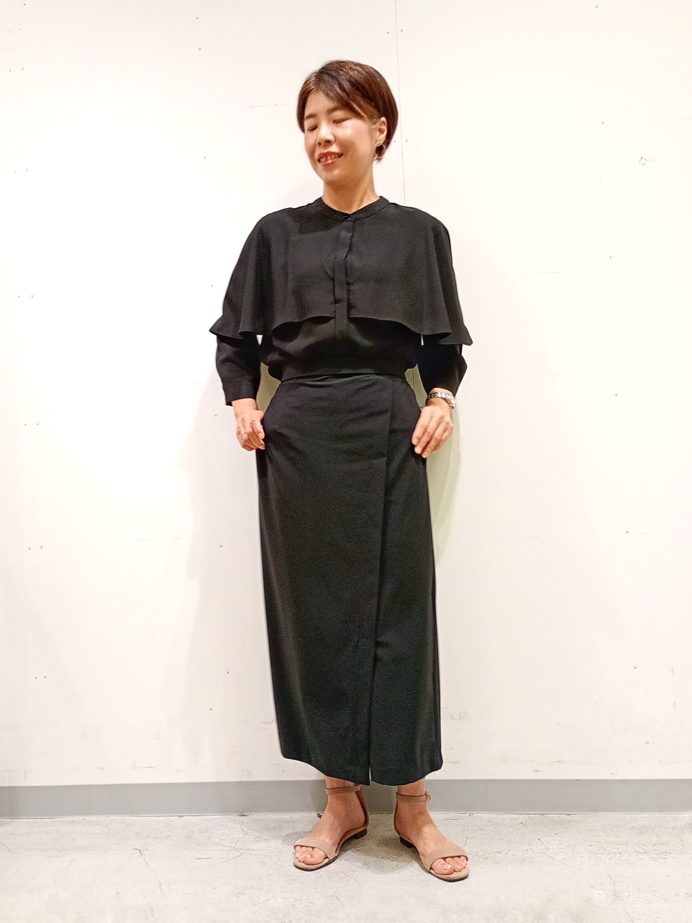 Kさんの「INDIVI｜【接触冷感/UVケア/夏羽織り/着る日傘】ケープ風ブラウス」を使ったコーディネート