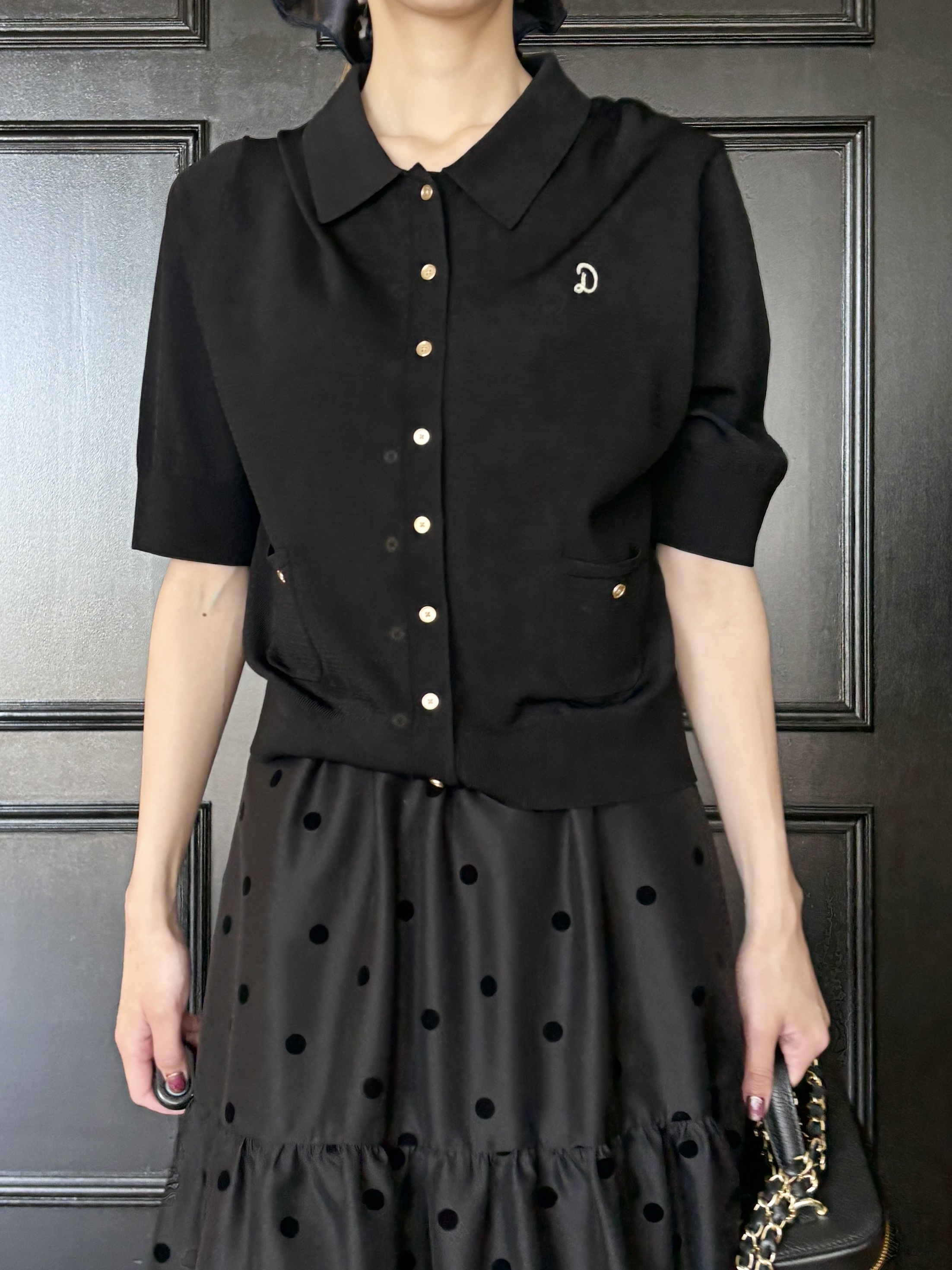 清水夏姫さんの「DRESSTERIOR｜フロッキードットスカート」を使ったコーディネート