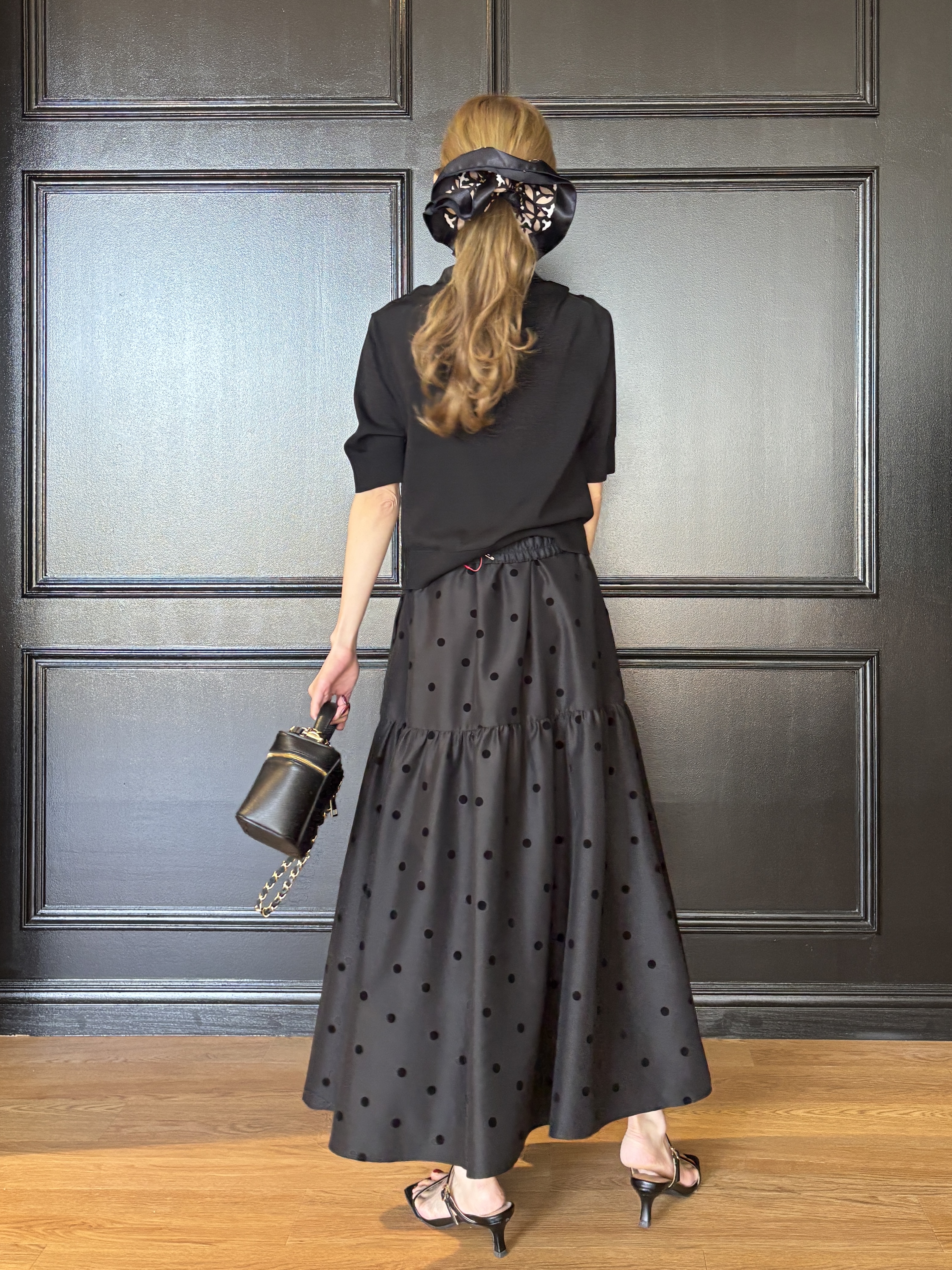 清水夏姫さんの「DRESSTERIOR｜フロッキードットスカート」を使ったコーディネート