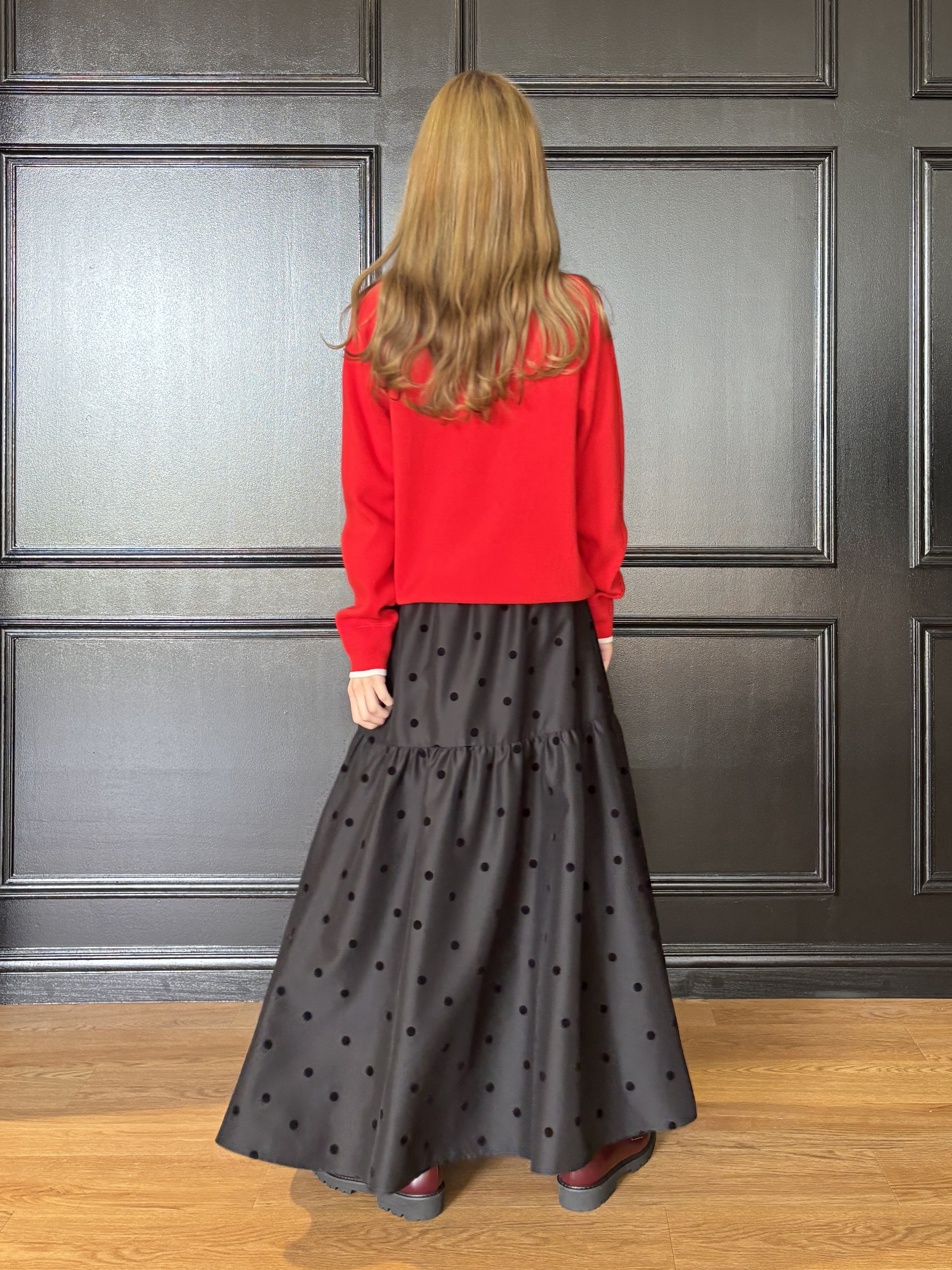 清水夏姫さんの「DRESSTERIOR｜フロッキードットスカート」を使ったコーディネート