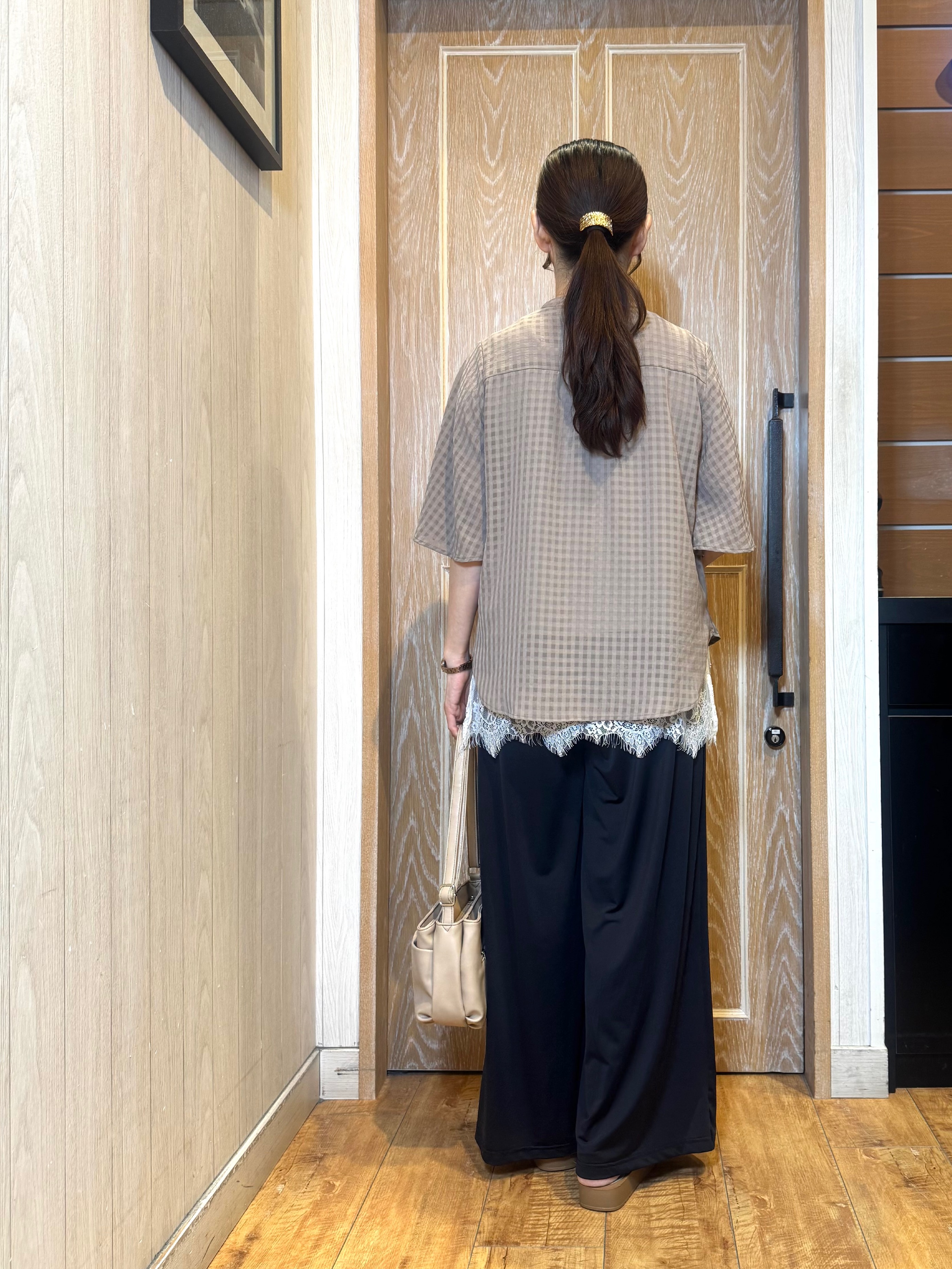 KAORIさんの「SHOO･LA･RUE｜【洗濯機可/S-LL】大人も甘すぎず着られる ギンガムシアーブラウス」を使ったコーディネート