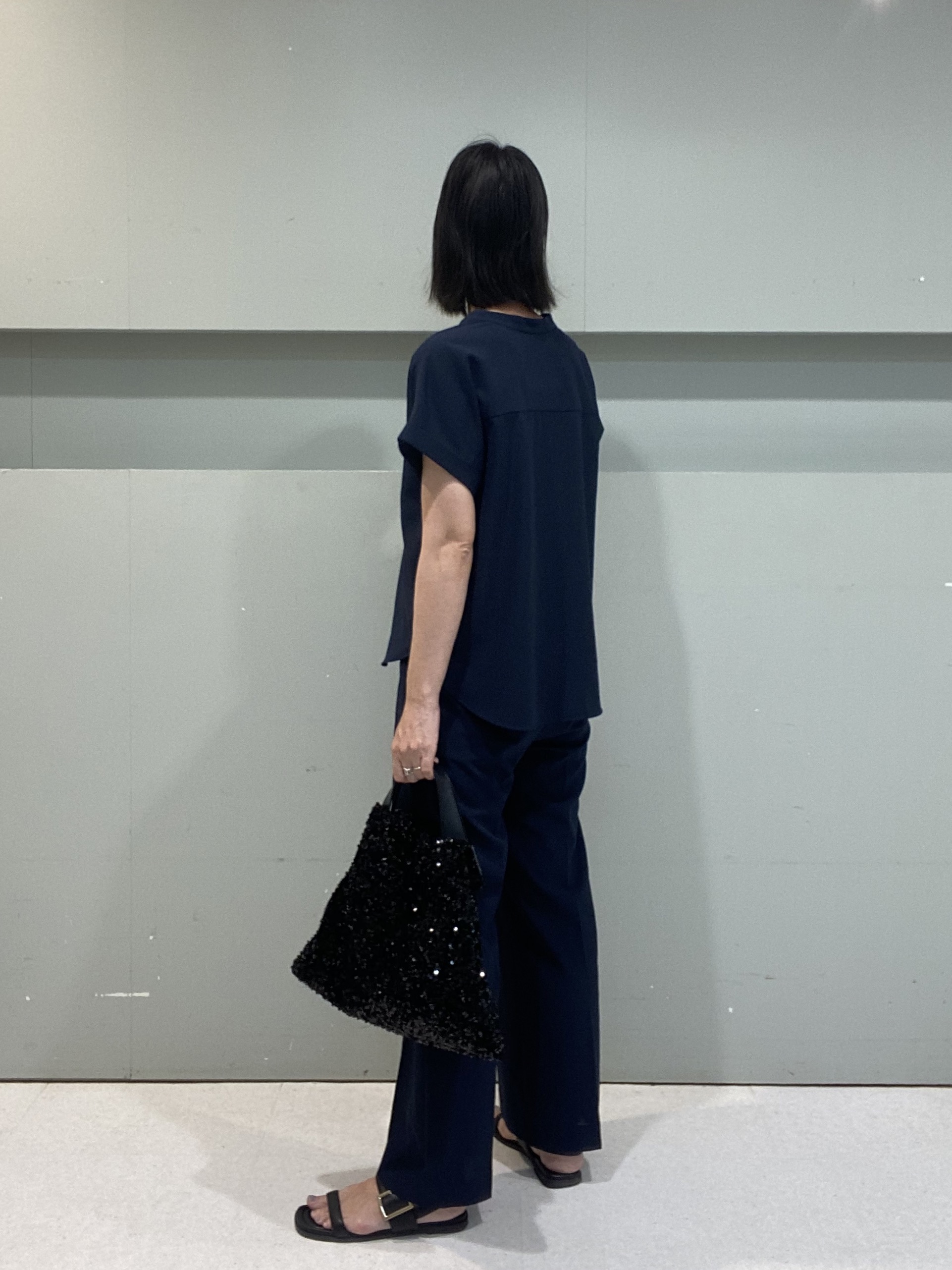 hitomiさんの「UNTITLED｜【セットアップ可/通気性/UVカット】エアリークールブラウス」を使ったコーディネート