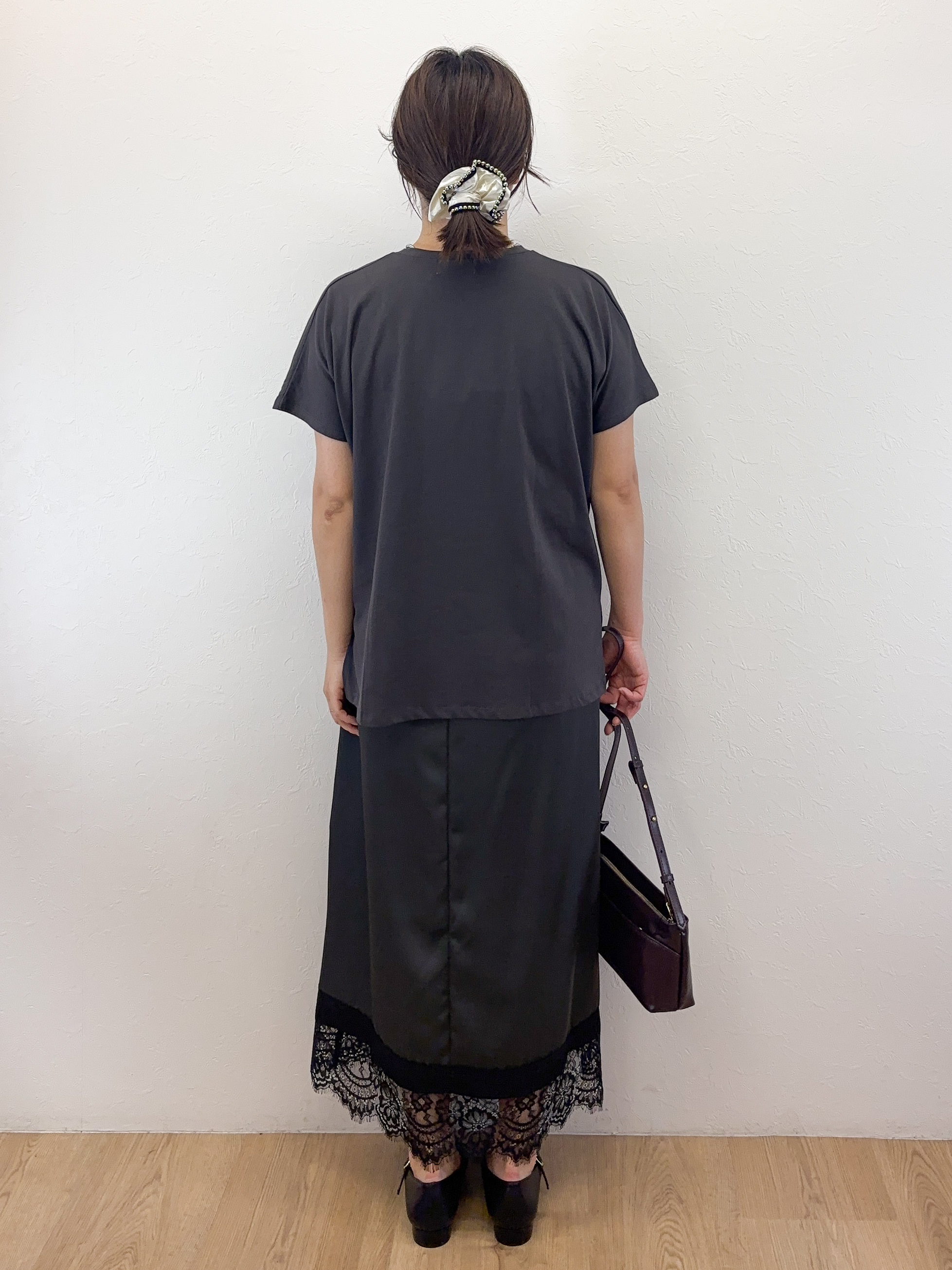 Takeさんの「OPAQUE.CLIP｜フォトプリントTシャツ【洗濯機OK】」を使ったコーディネート