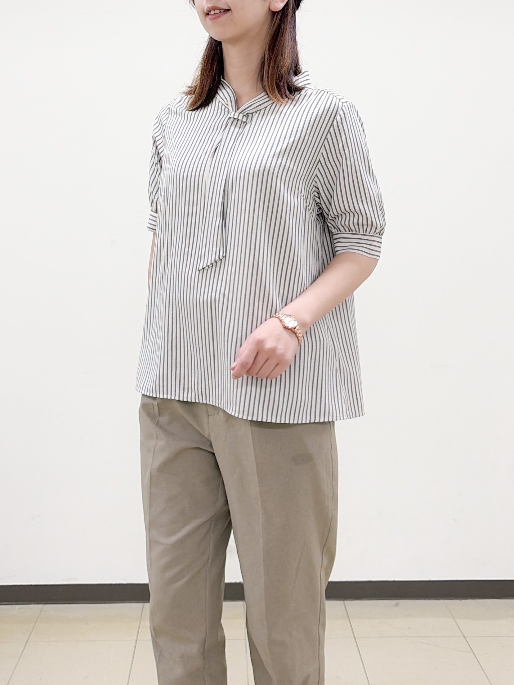 yurinaさんの「index｜ジョーゼットボウタイブラウス【洗濯機OK】」を使ったコーディネート