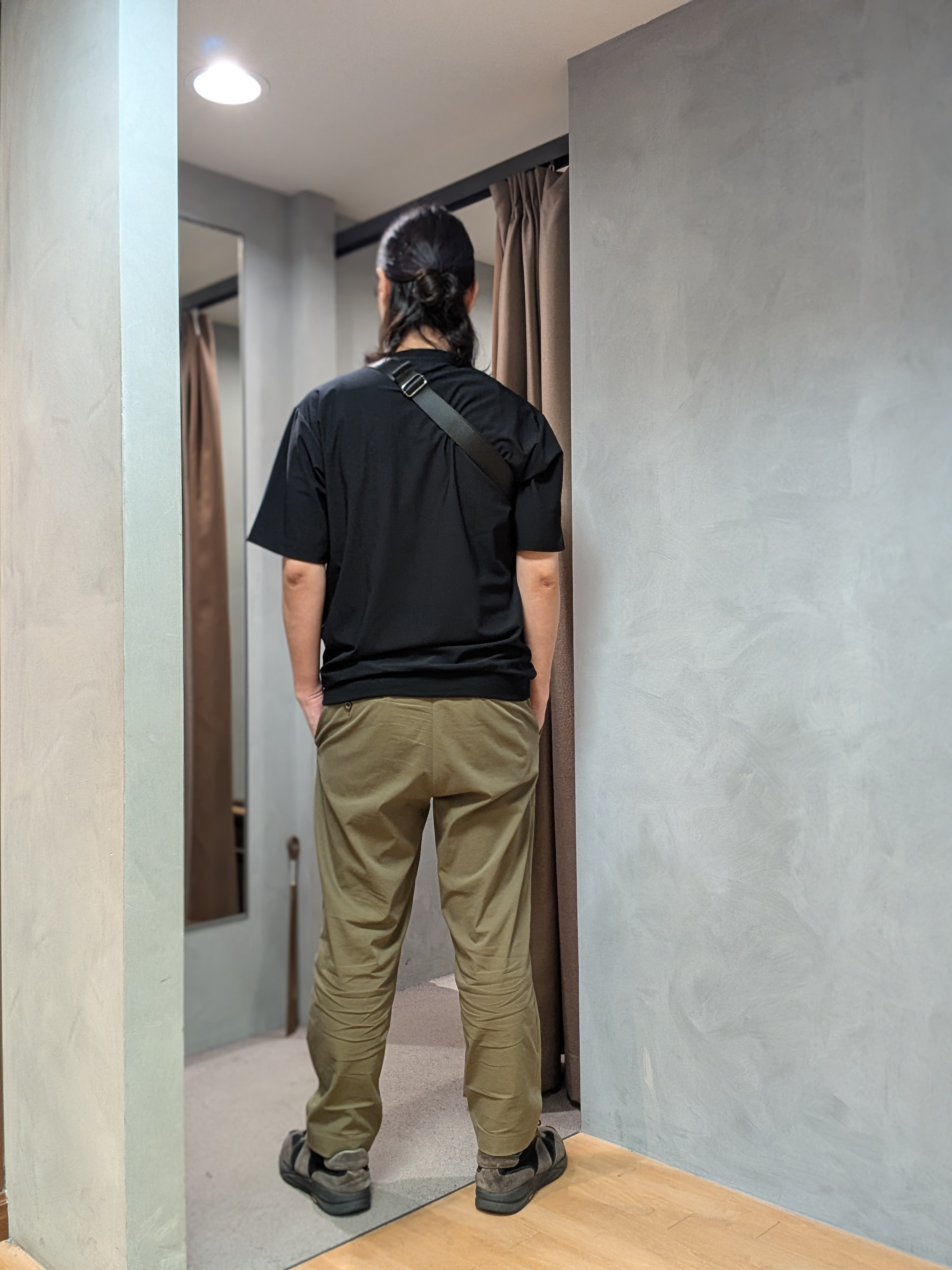 yasuさんの「TAKEO KIKUCHI｜【通気性】AIR TOOL LIGHT Ｔシャツ」を使ったコーディネート