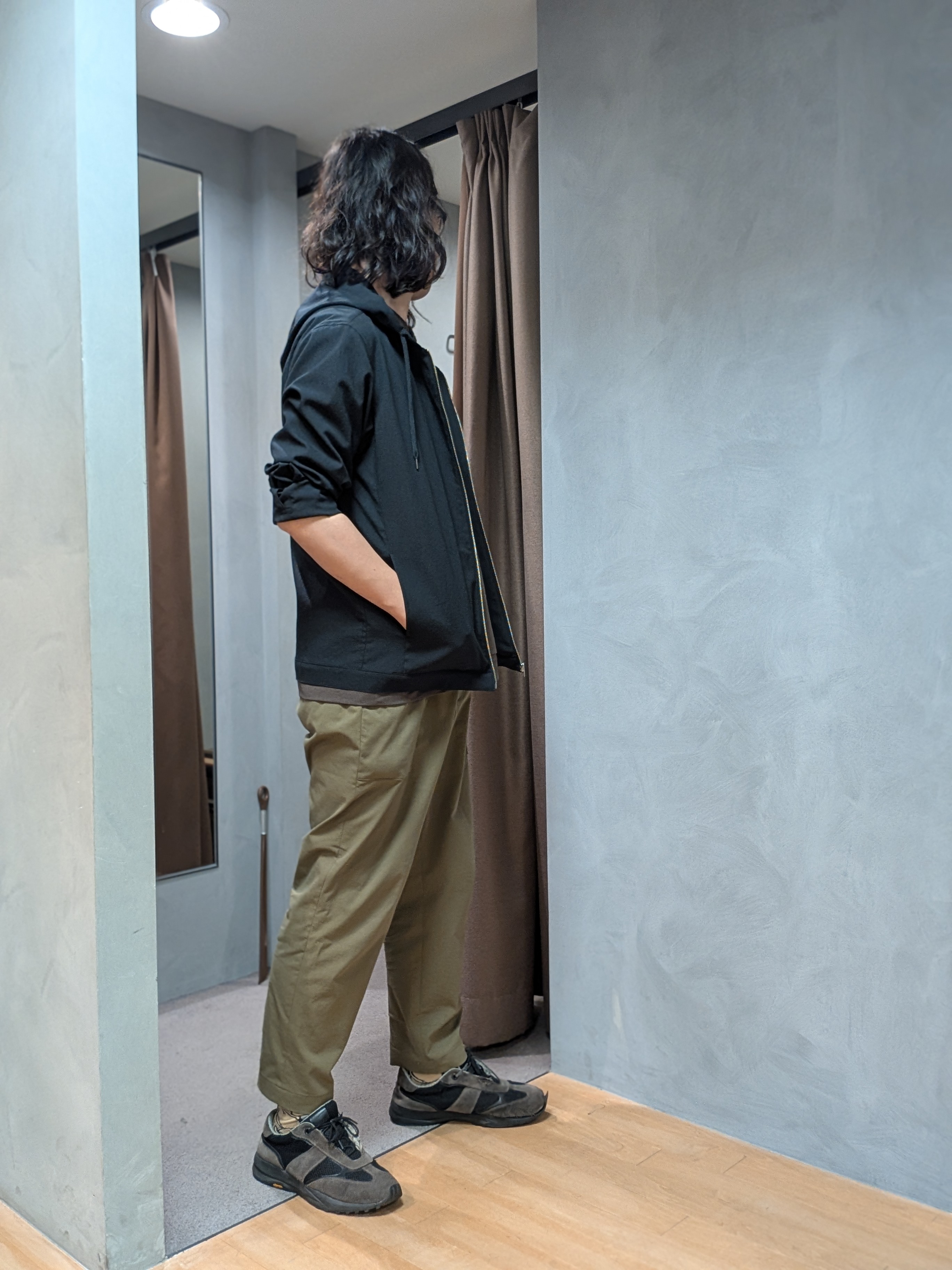 yasuさんの「TAKEO KIKUCHI｜リネン ライク 鹿の子 ヘンリー ハーフ ヘンリー ネック」を使ったコーディネート