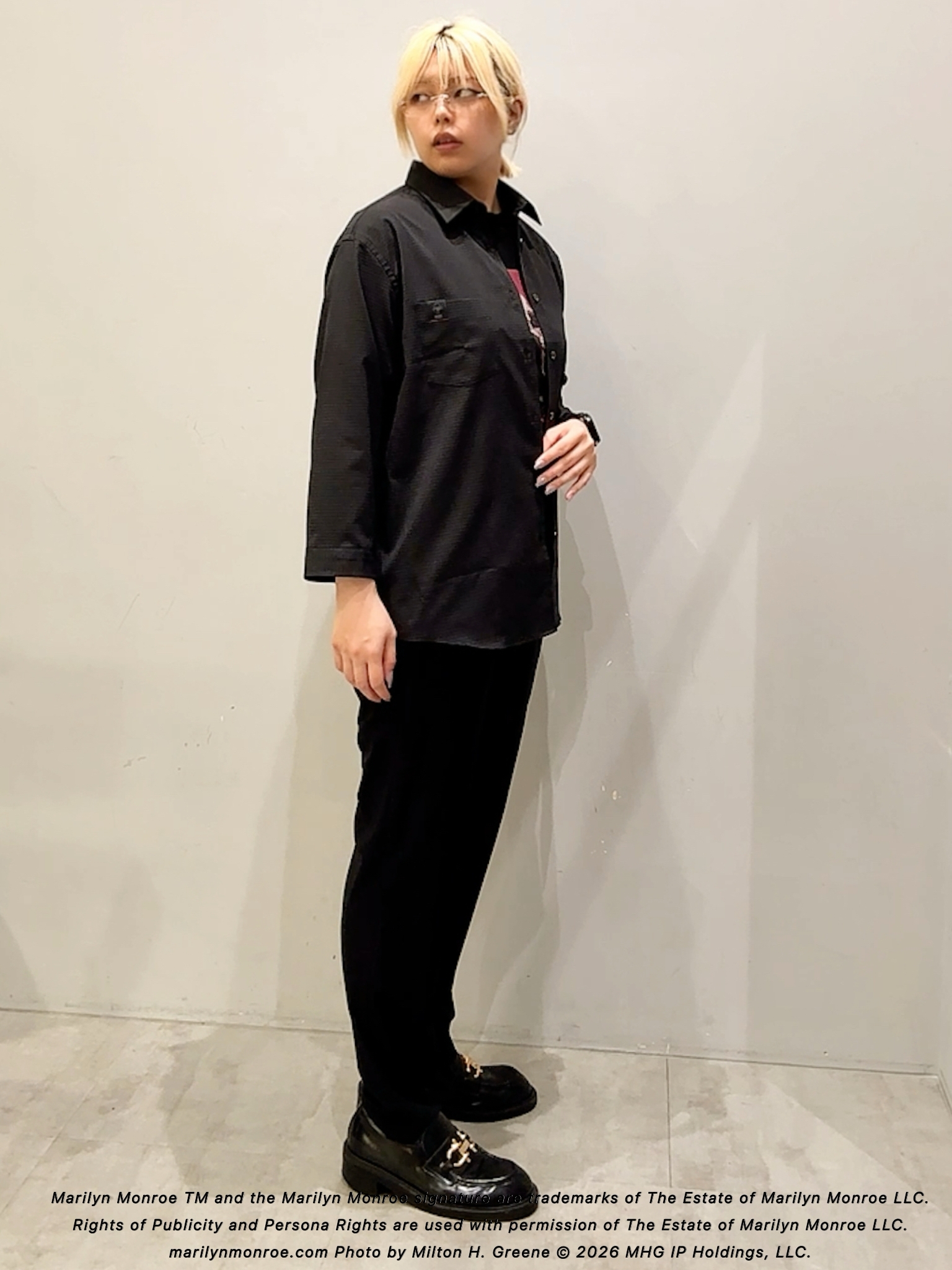 ユウナさんの「TAKEO KIKUCHI｜【別注】マリリン・モンロー/フォトTシャツ」を使ったコーディネート