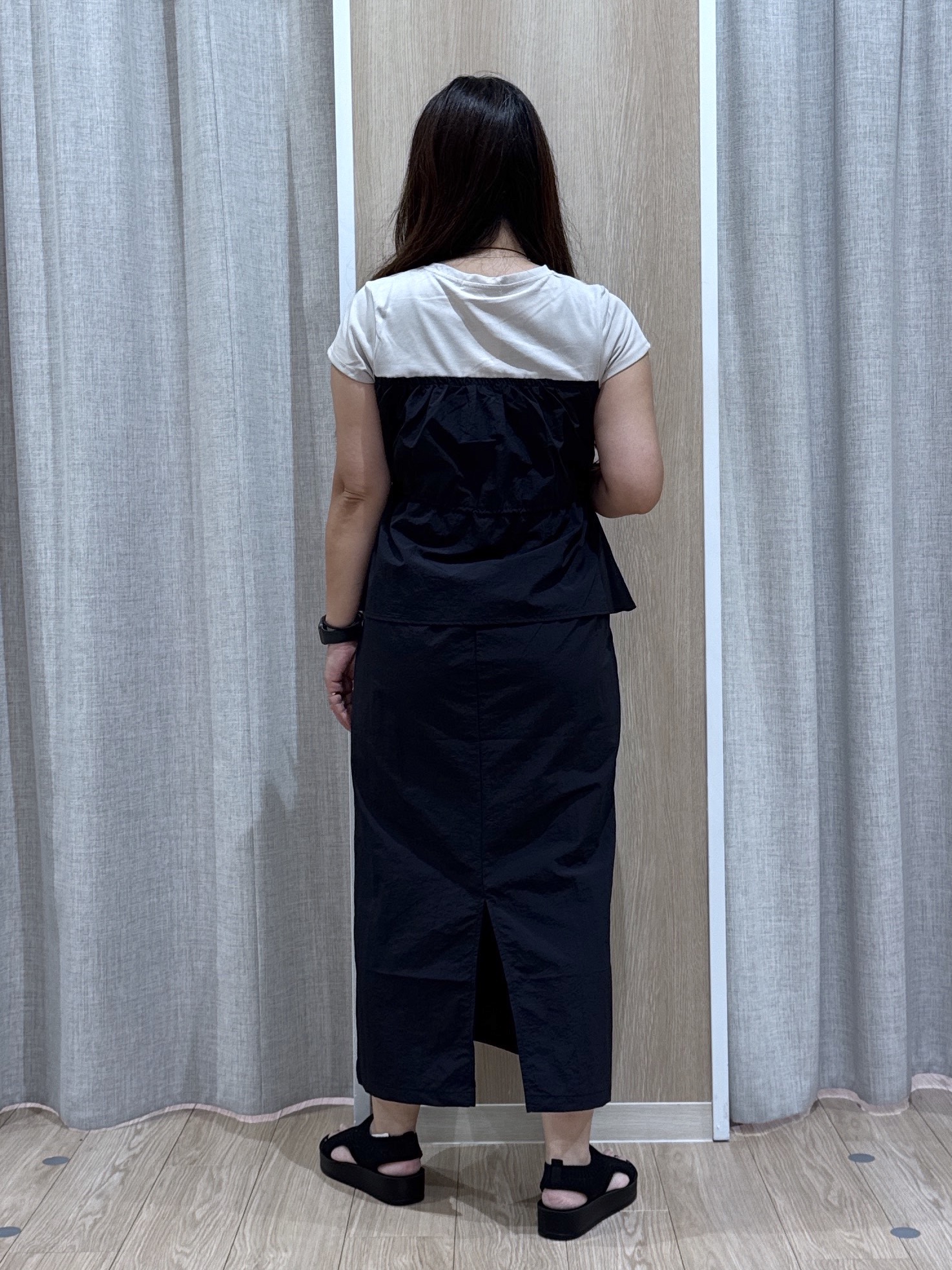 sachiさんの「grove｜【低身長さんも選べる着丈・洗濯機◎】1枚で旬顔！Tシャツドッキングドロストワンピース」を使ったコーディネート