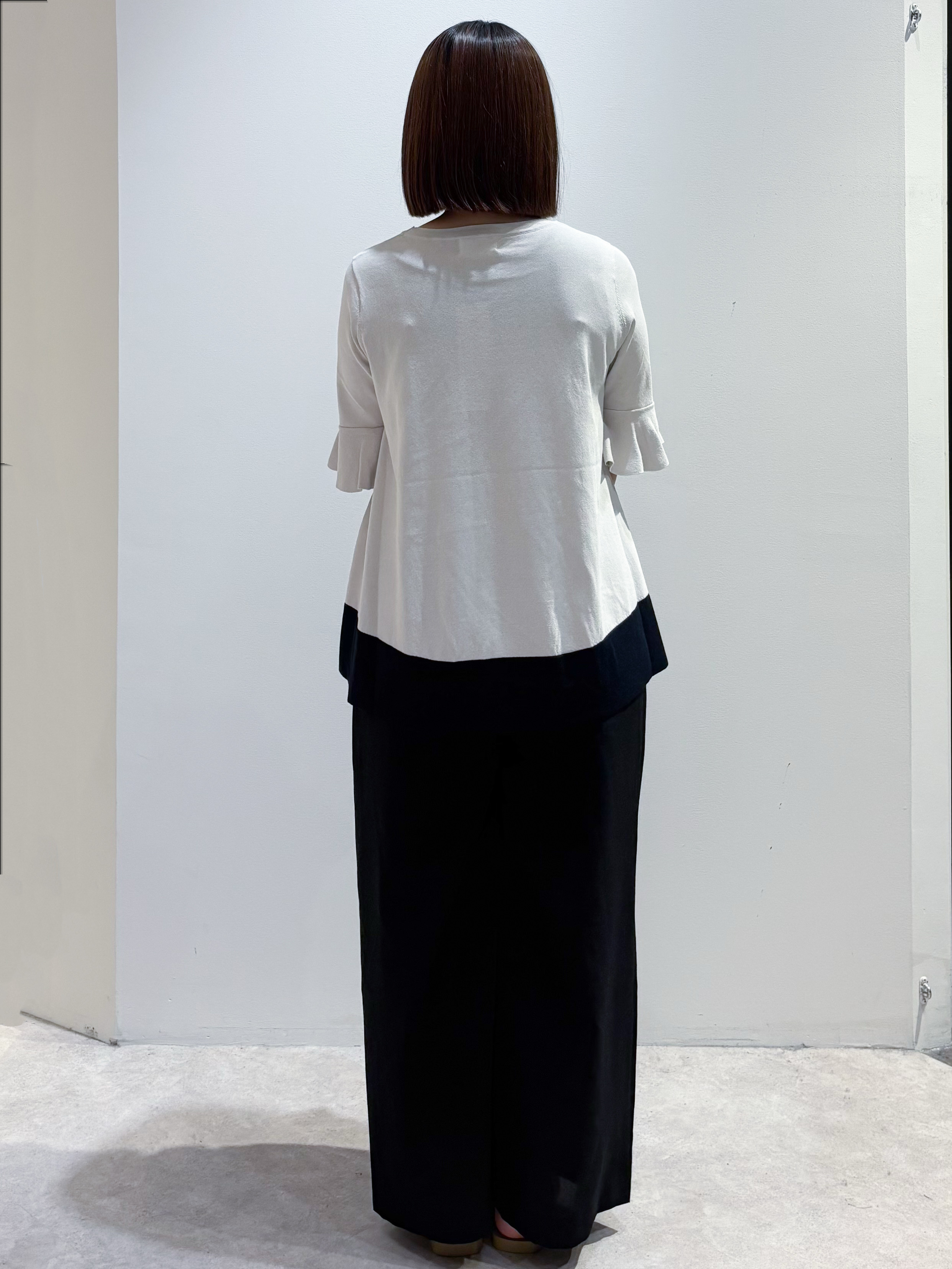 yunaさんの「OPAQUE.CLIP｜【UV／遮熱性】配色フレアシルエットニット《洗濯機OK》」を使ったコーディネート