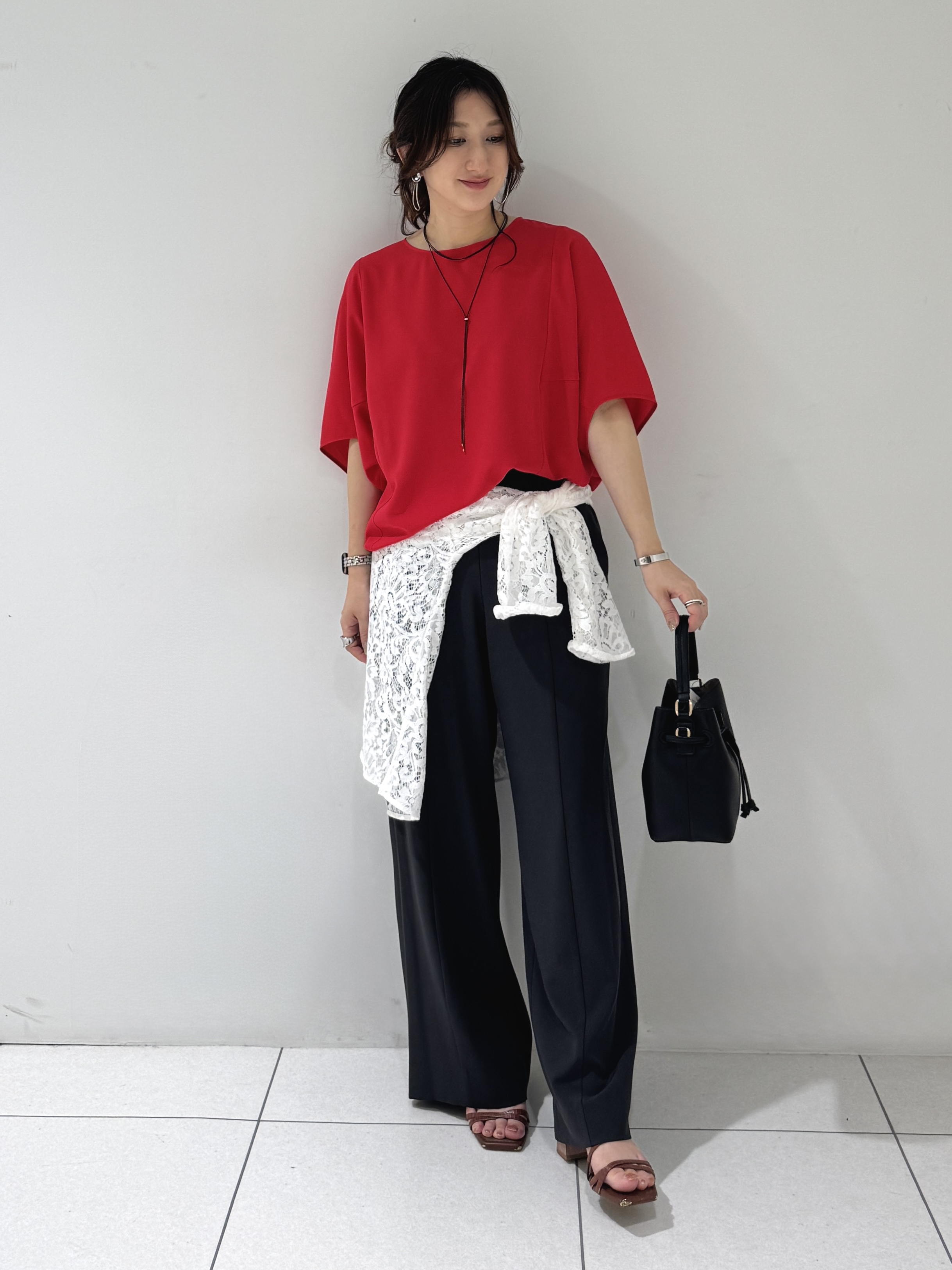 そんさんの「INDIVI｜【UVケア／接触冷感】ジョーゼットドルマンブラウス」を使ったコーディネート
