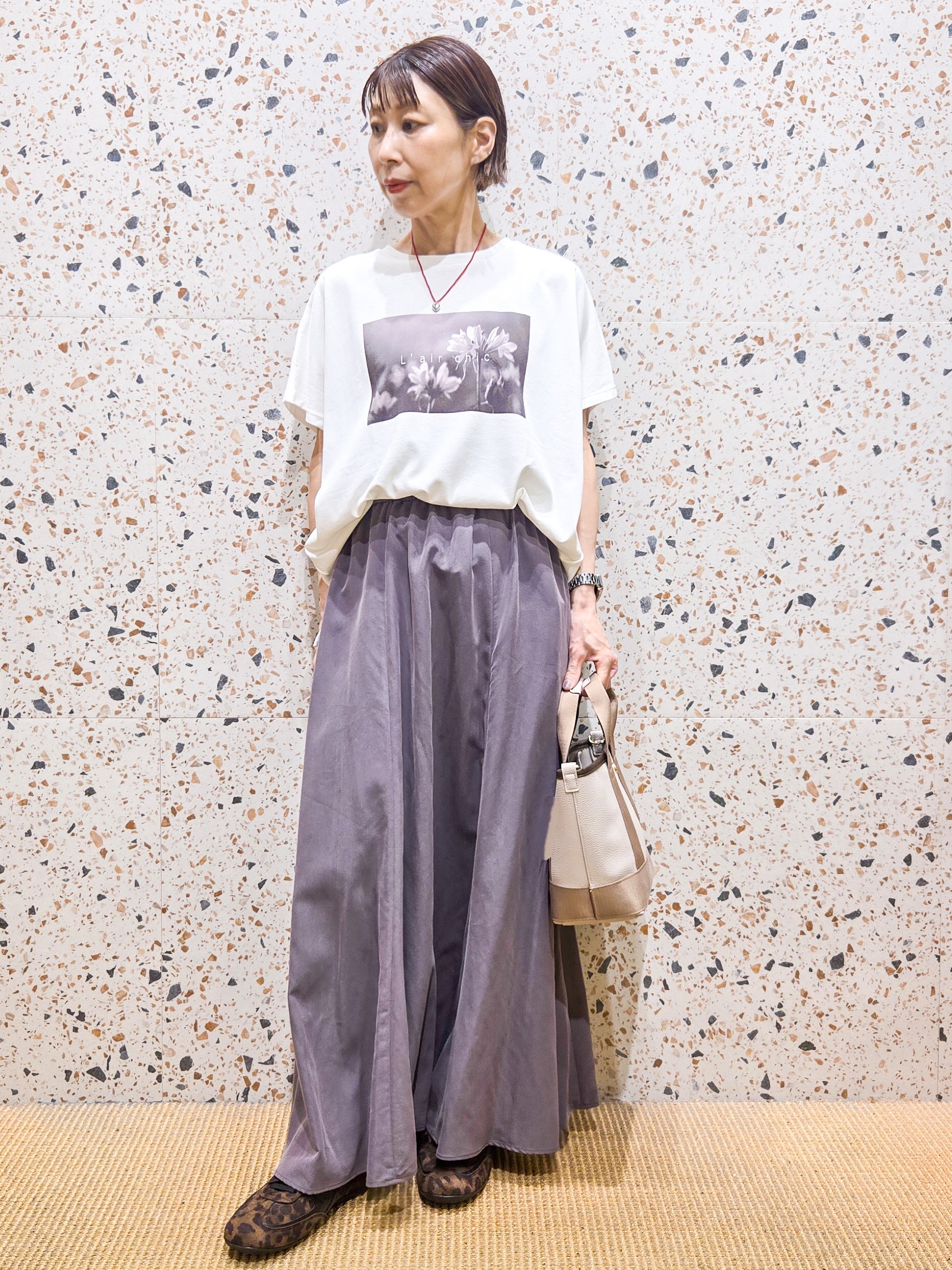 yoshimiさんの「OPAQUE.CLIP｜フォトプリントTシャツ【洗濯機OK】」を使ったコーディネート