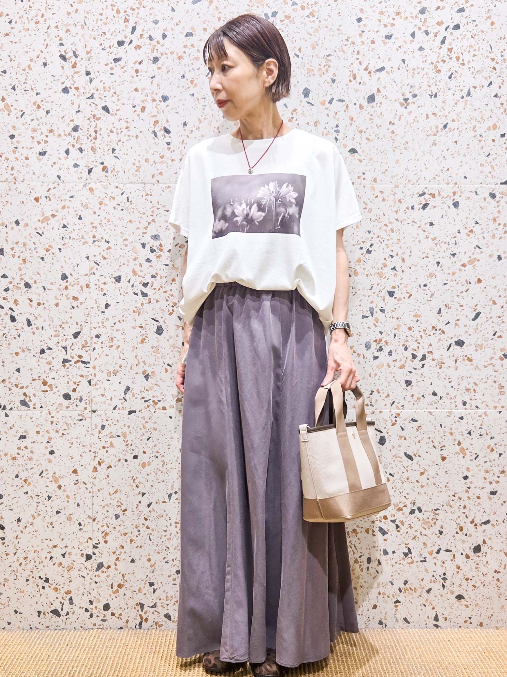 yoshimiさんの「OPAQUE.CLIP｜フォトプリントTシャツ【洗濯機OK】」を使ったコーディネート