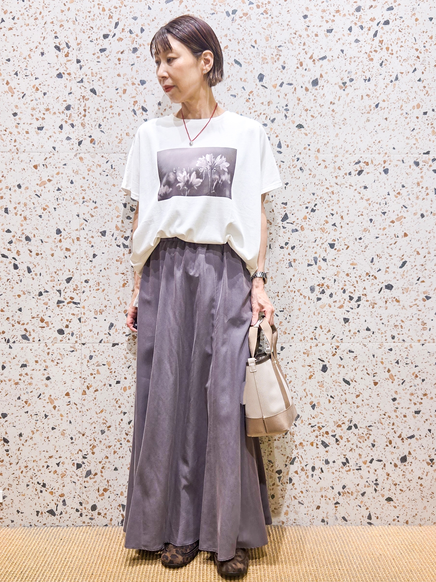 yoshimiさんの「OPAQUE.CLIP｜フォトプリントTシャツ【洗濯機OK】」を使ったコーディネート