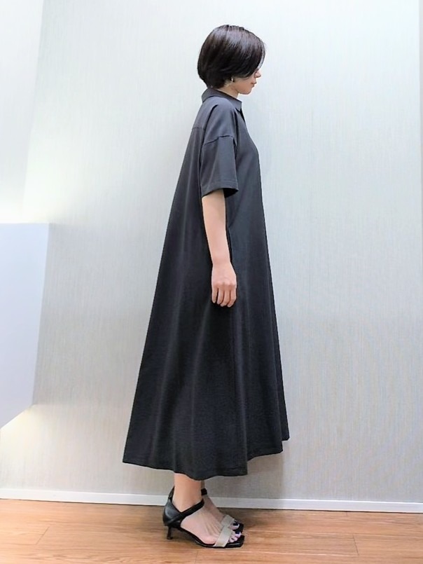 ミズタさんの「UNTITLED｜【UVカット/接触冷感/通気性】エアリークールワンピース」を使ったコーディネート