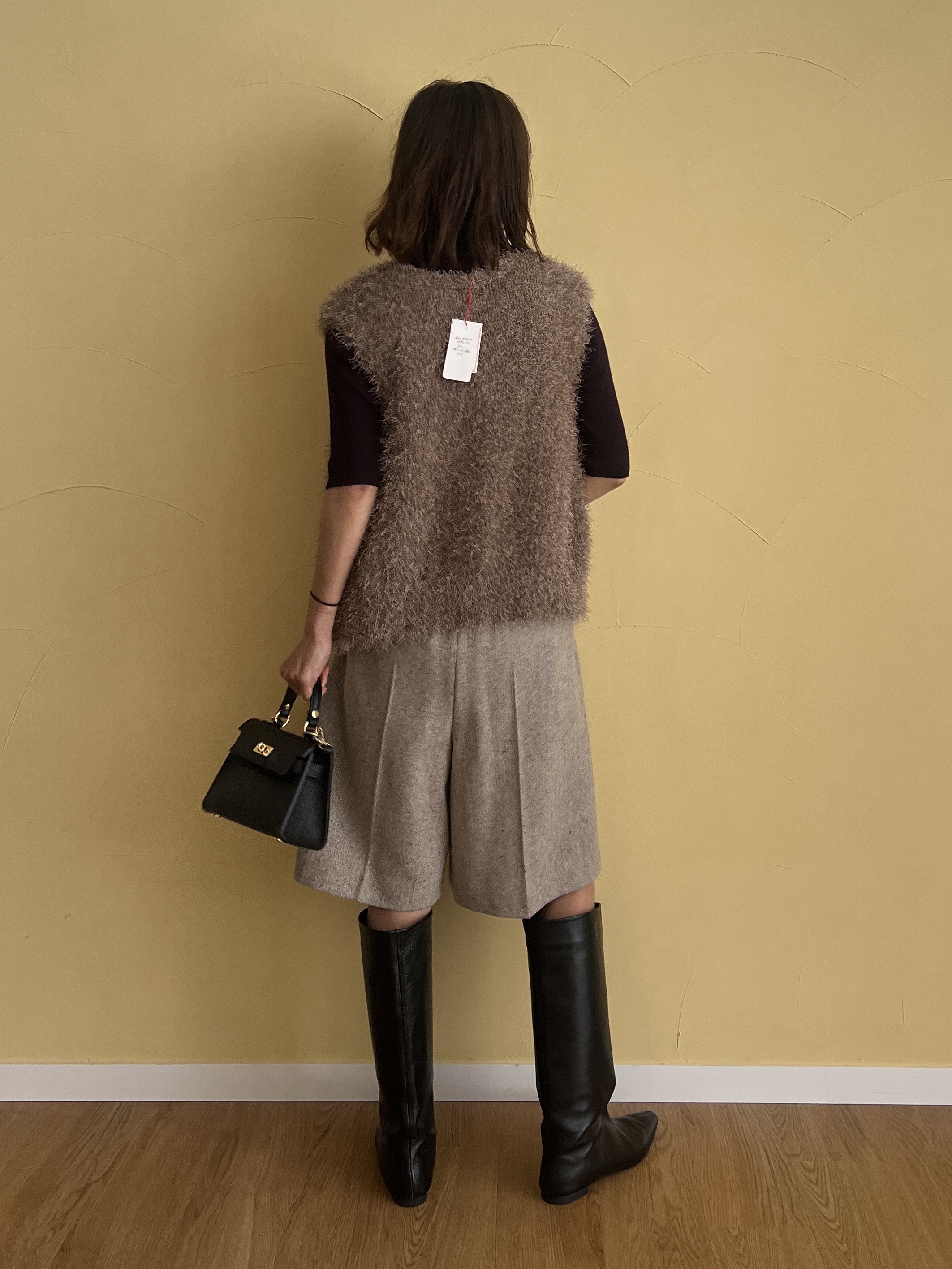 misaさんの「DRESSTERIOR｜フェザーヤーン2WAYニットプルオーバー」を使ったコーディネート
