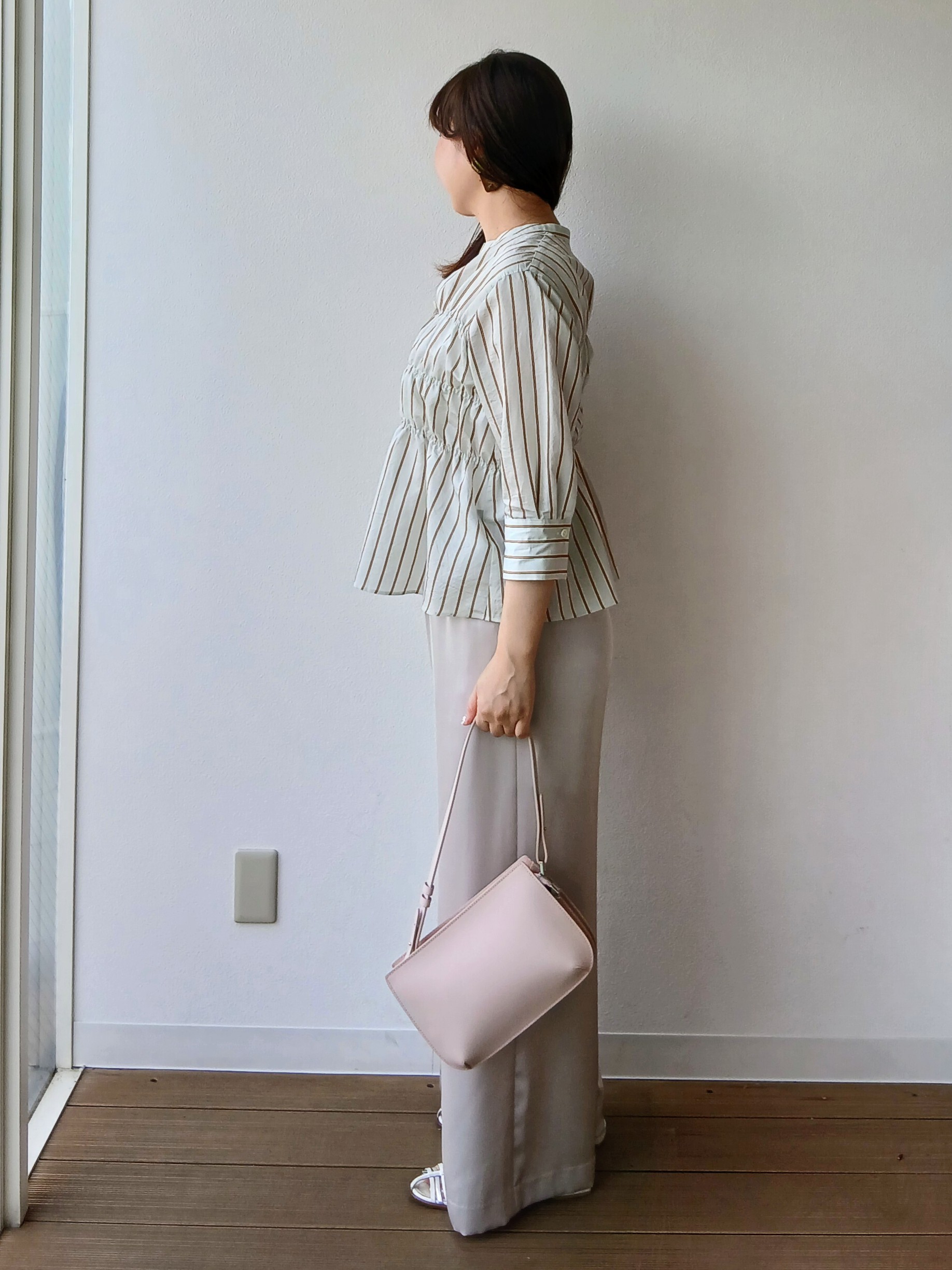 なみきさんの「UNTITLED｜ストライプシャーリングブラウス」を使ったコーディネート
