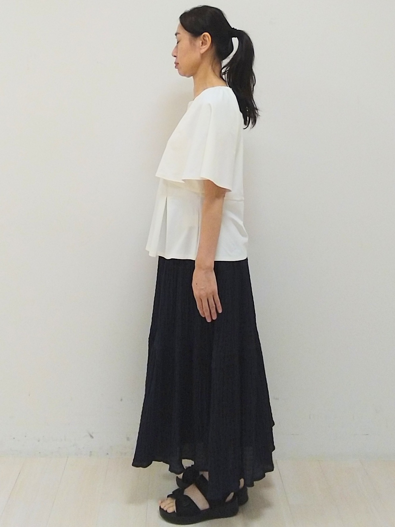 SANAさんの「Reflect｜七分袖ニットカーディガン」を使ったコーディネート