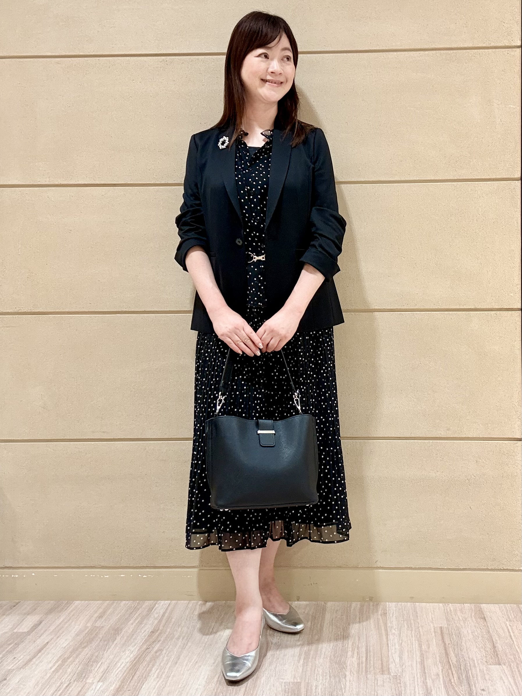 Marさんの「Reflect｜【セットアップ／手洗い可】ドット柄シアーブラウス」を使ったコーディネート
