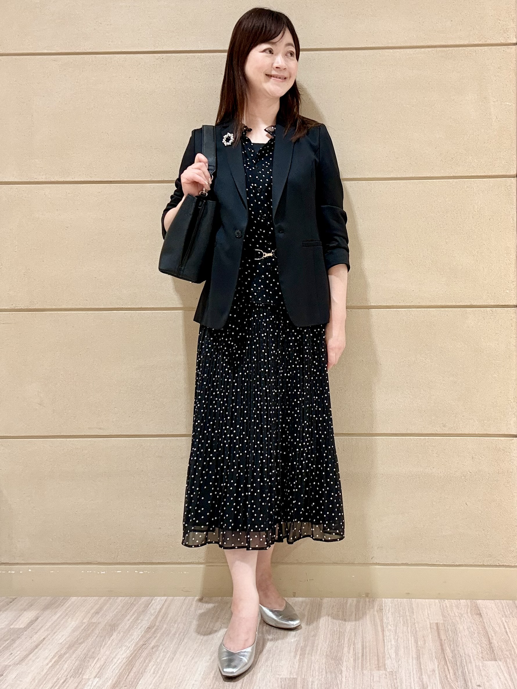Marさんの「Reflect｜【セットアップ／手洗い可】ドット柄シアーブラウス」を使ったコーディネート