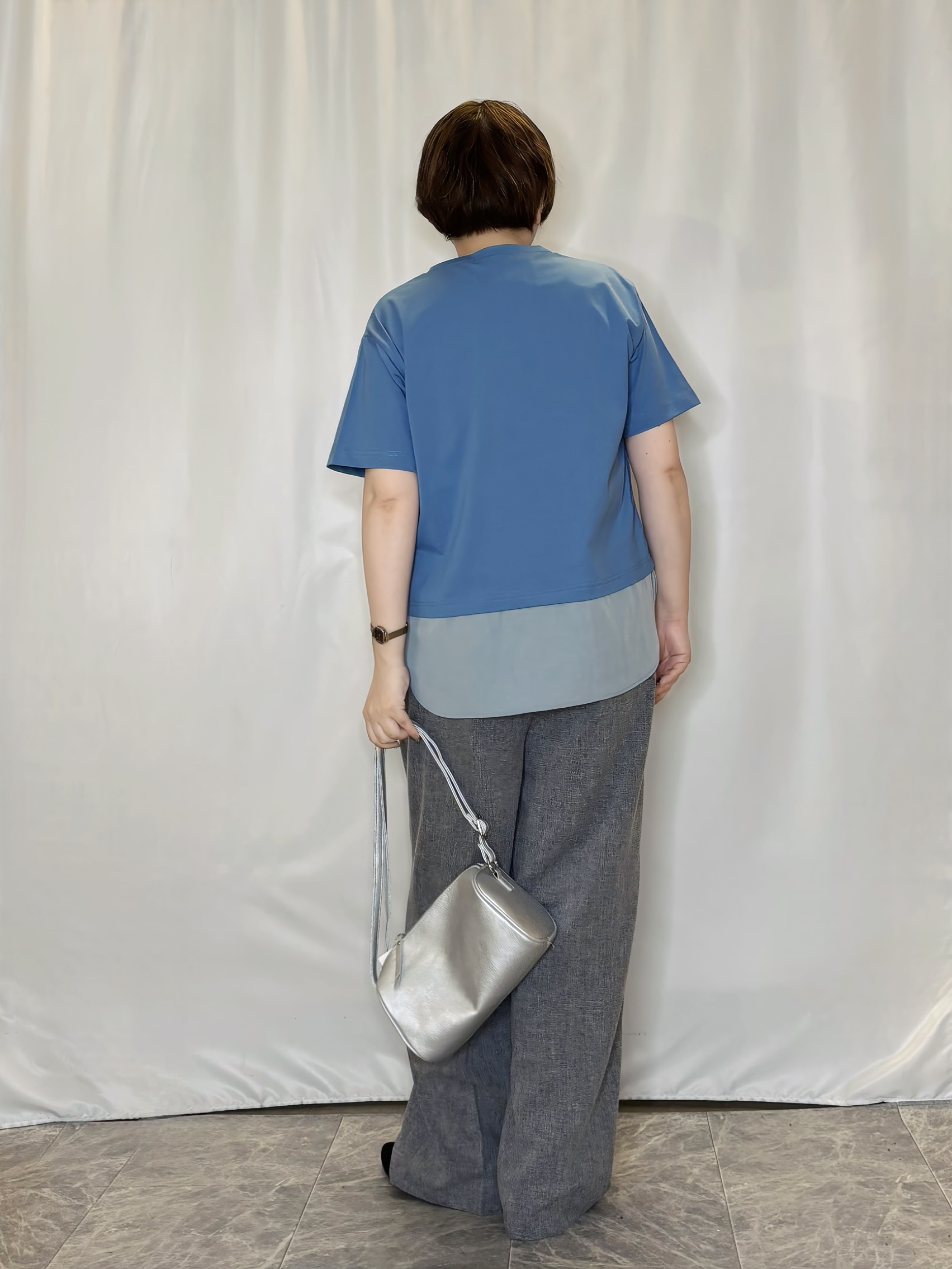 たみさんの「SHOO･LA･RUE｜【ひんやり/体型カバー/S-LL】インせず着られる 異素材ドッキングTシャツ」を使ったコーディネート
