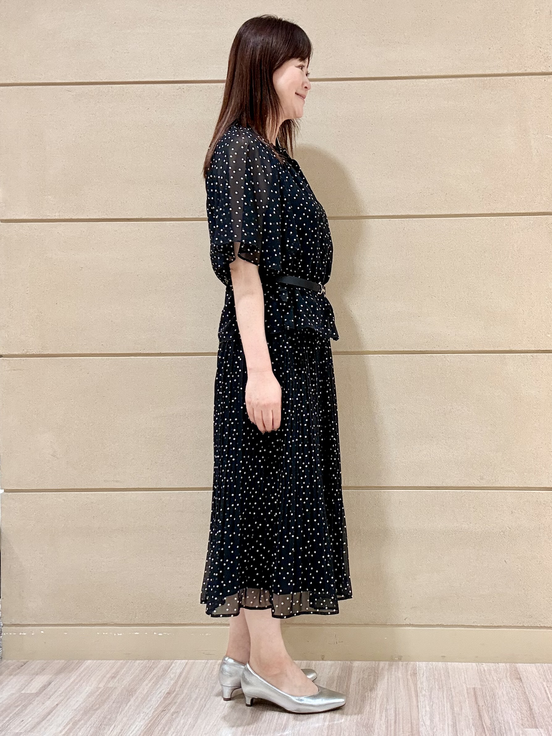 Marさんの「Reflect｜【セットアップ／手洗い可】ドット柄シアーブラウス」を使ったコーディネート