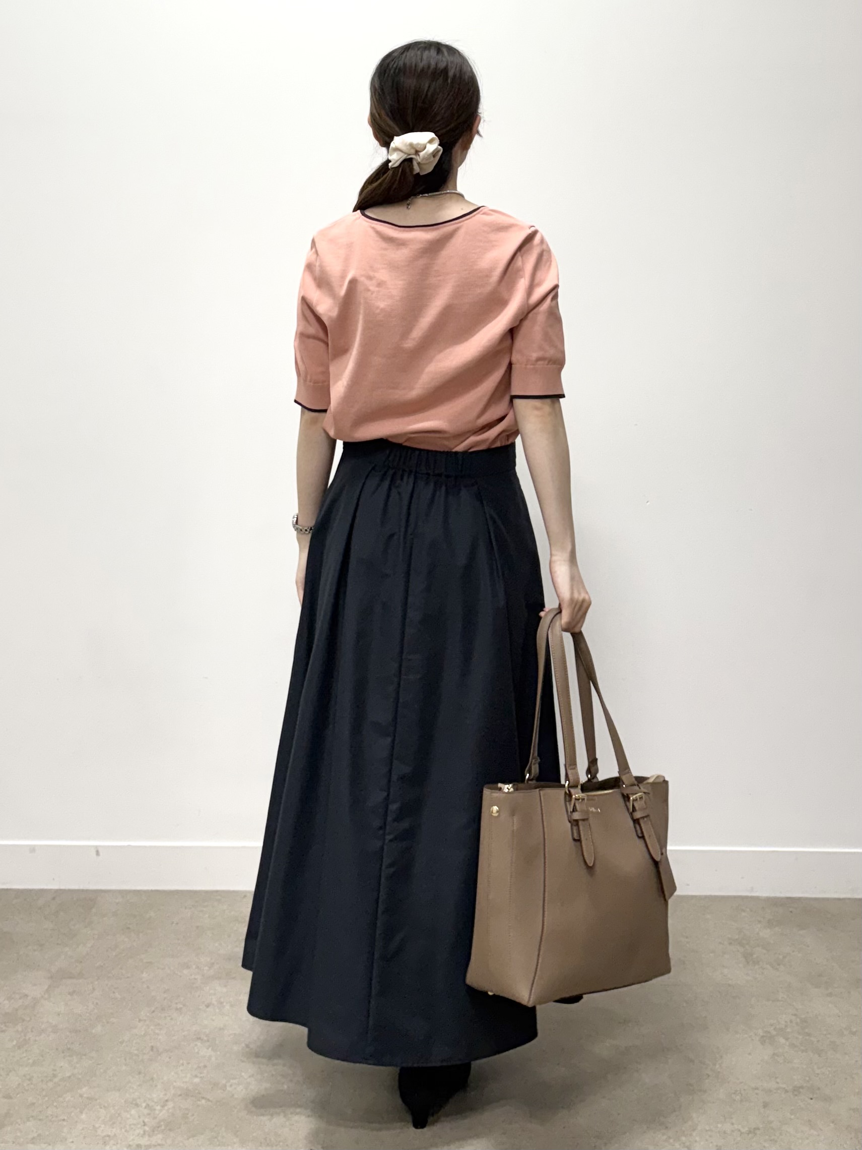 mikiさんの「Reflect｜【手洗い可】タックプリーツ フレアスカート」を使ったコーディネート