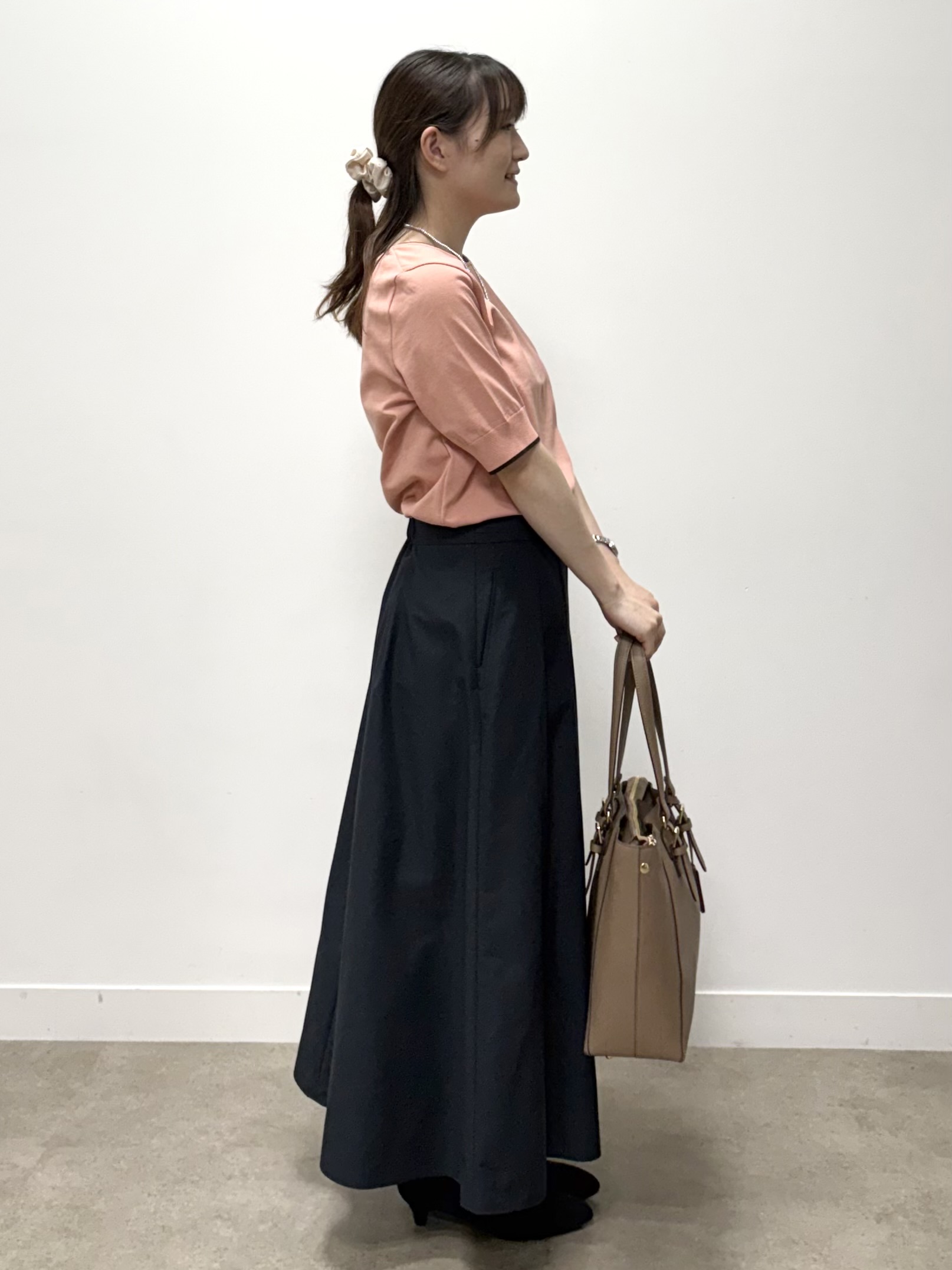 mikiさんの「Reflect｜【手洗い可】タックプリーツ フレアスカート」を使ったコーディネート