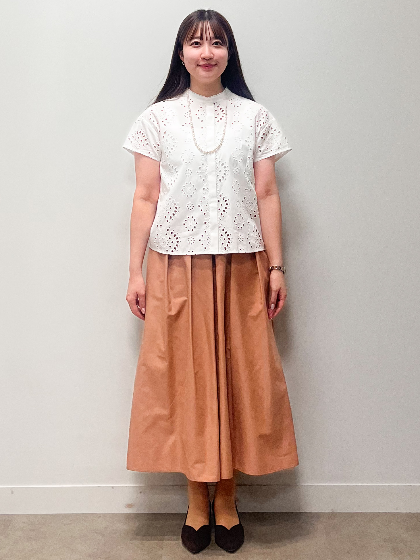 mikikoさんの「Reflect｜【通勤◎】カットワーク刺繍レース シャツブラウス」を使ったコーディネート