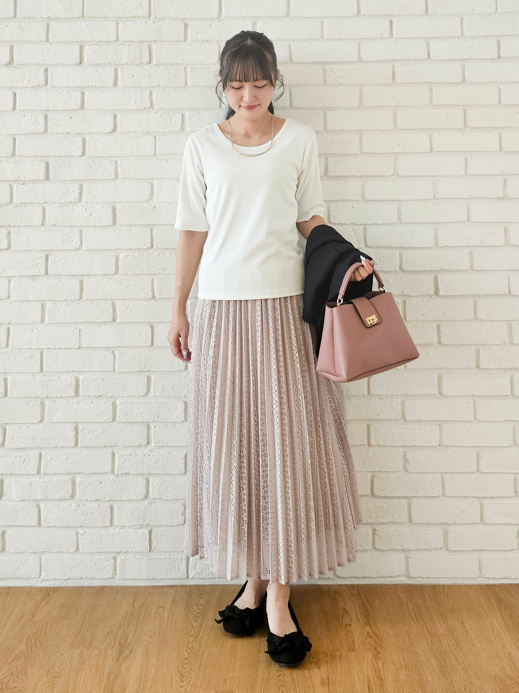 ゆゆさんの「SHOO･LA･RUE｜【ひんやり/前後2WAY/S-LL】着回しやすい 5分袖テレコトップス」を使ったコーディネート