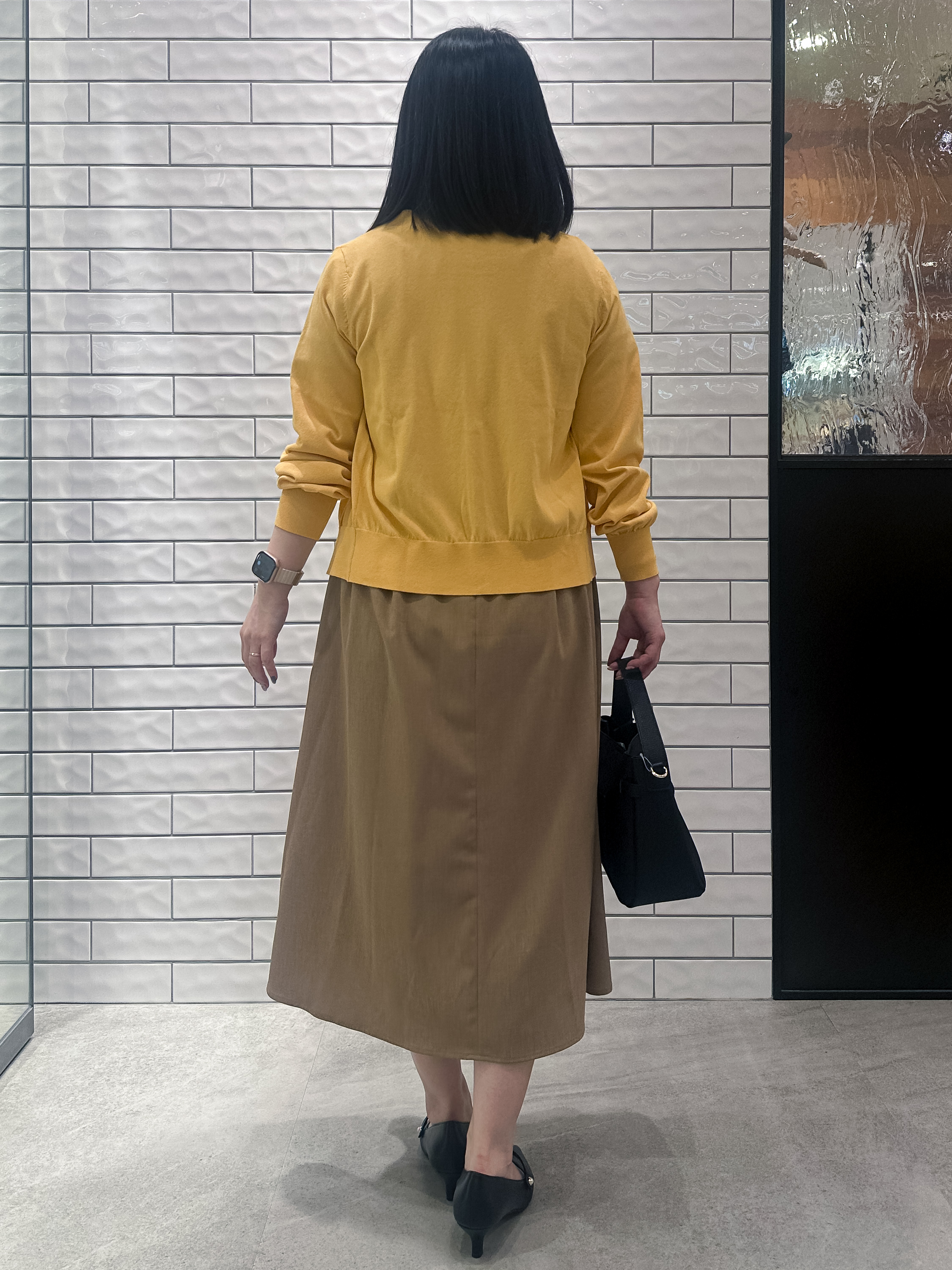 Minさんの「OPAQUE.CLIP｜【遮熱／UVケア】外気の熱を感じにくい！クルーネックカーディガン《洗濯機OK／抗ピリング／6col》」を使ったコーディネート